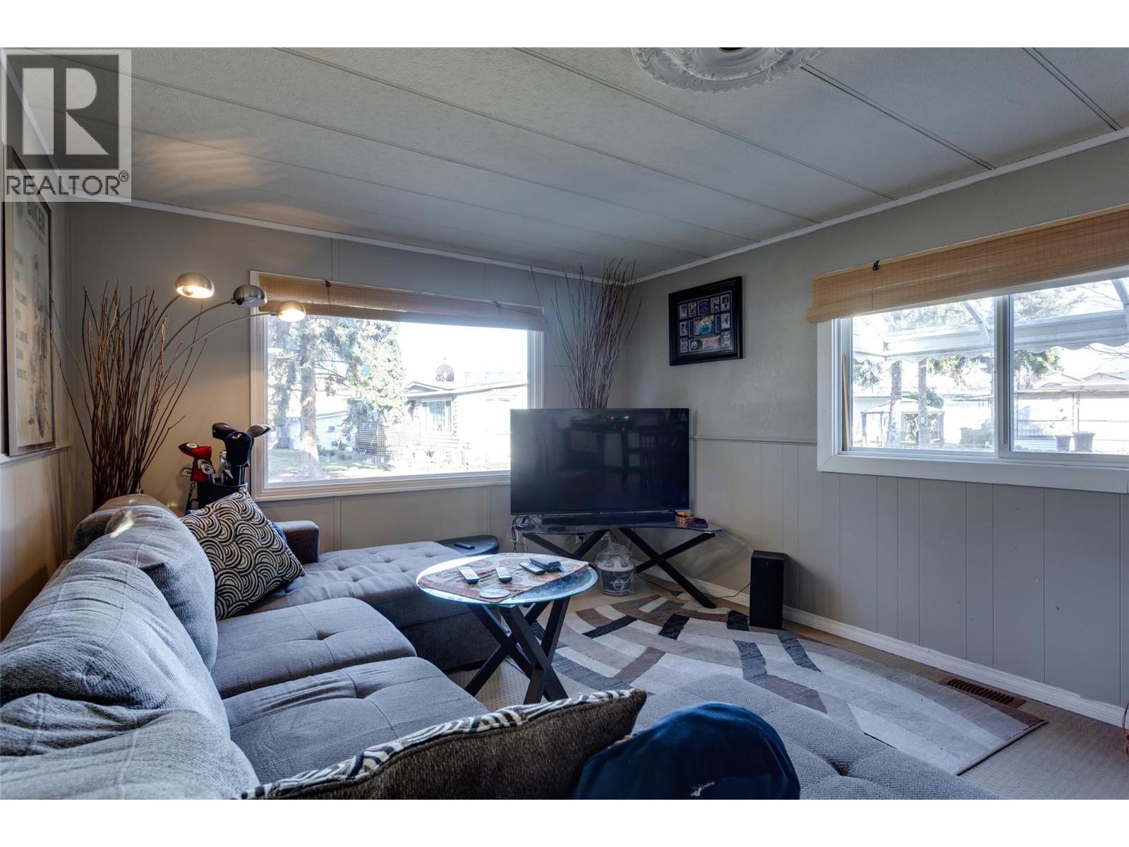 3535 Casorso Road Unit# 26