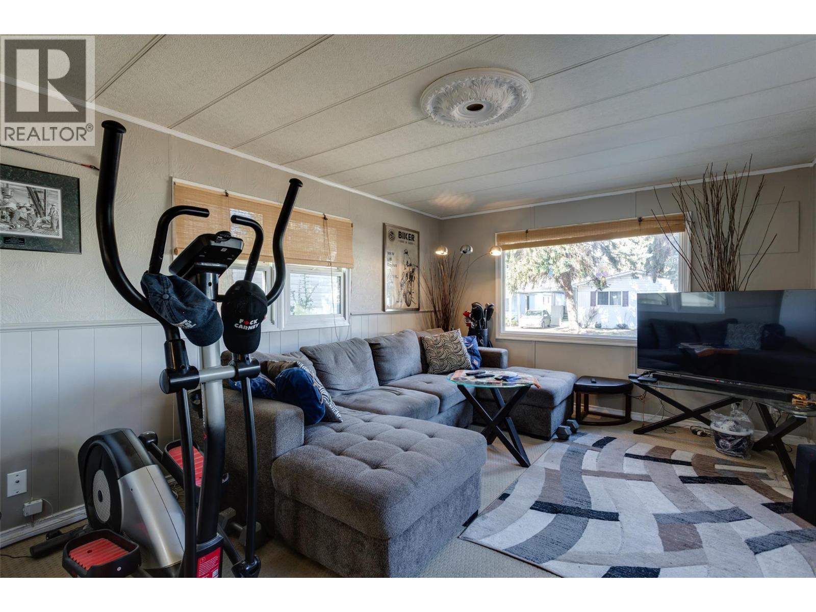 3535 Casorso Road Unit# 26