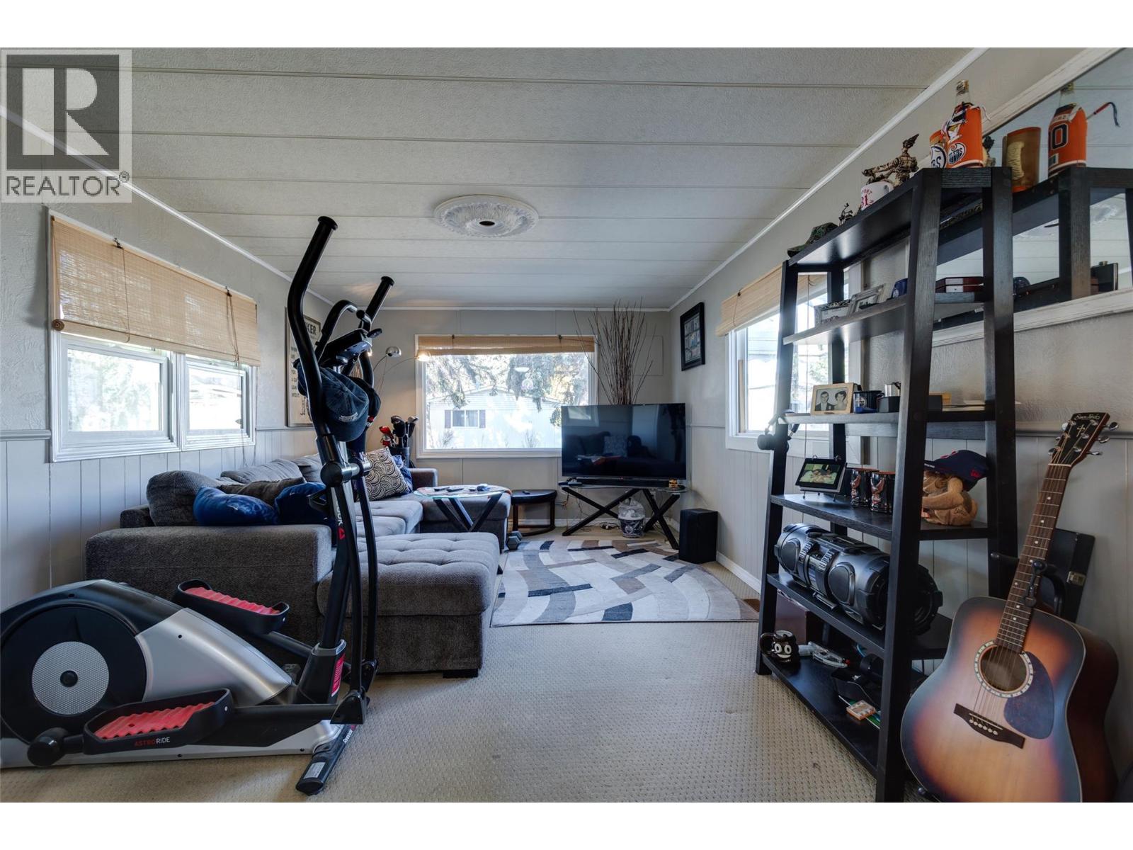 3535 Casorso Road Unit# 26