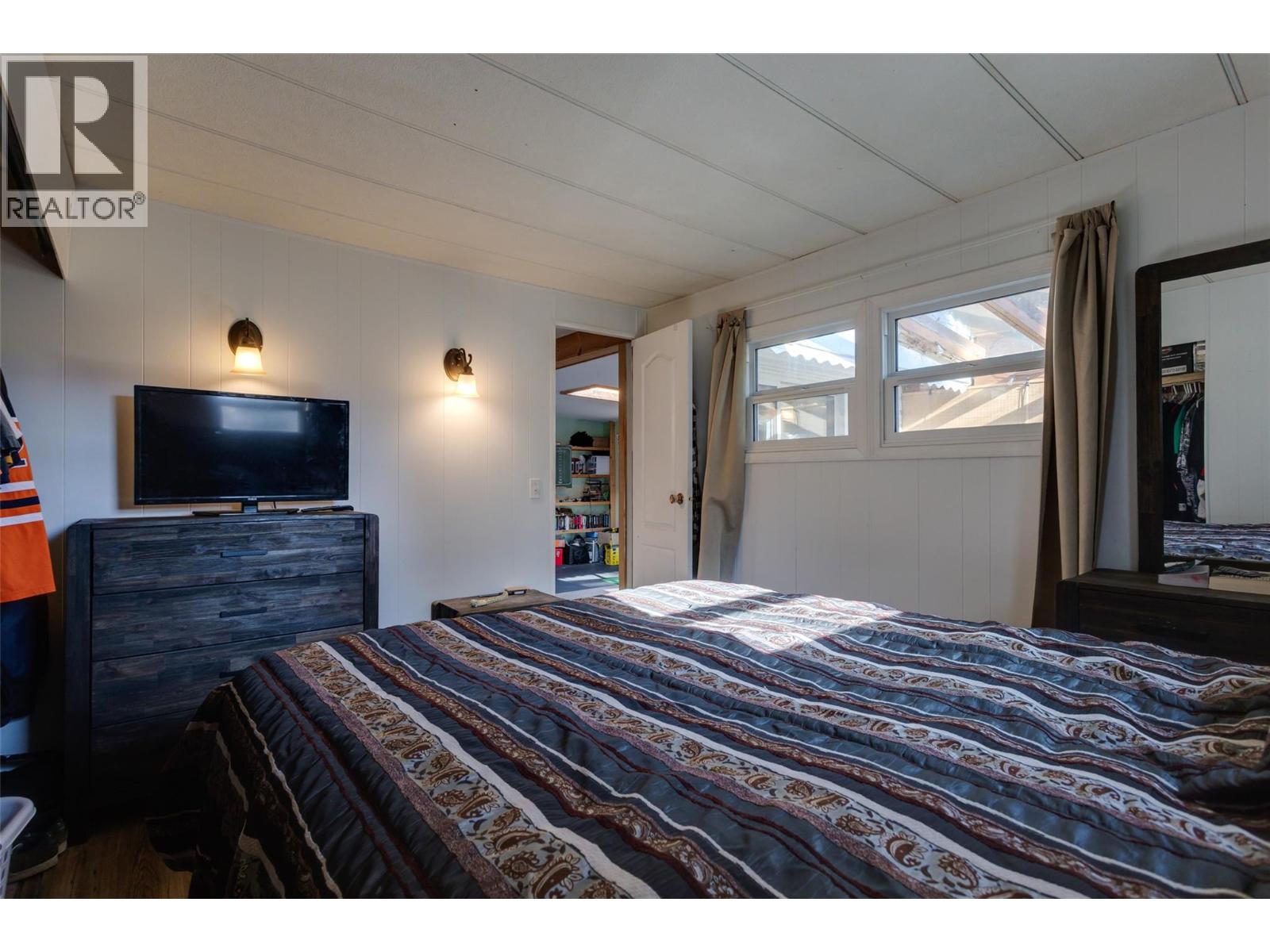 3535 Casorso Road Unit# 26