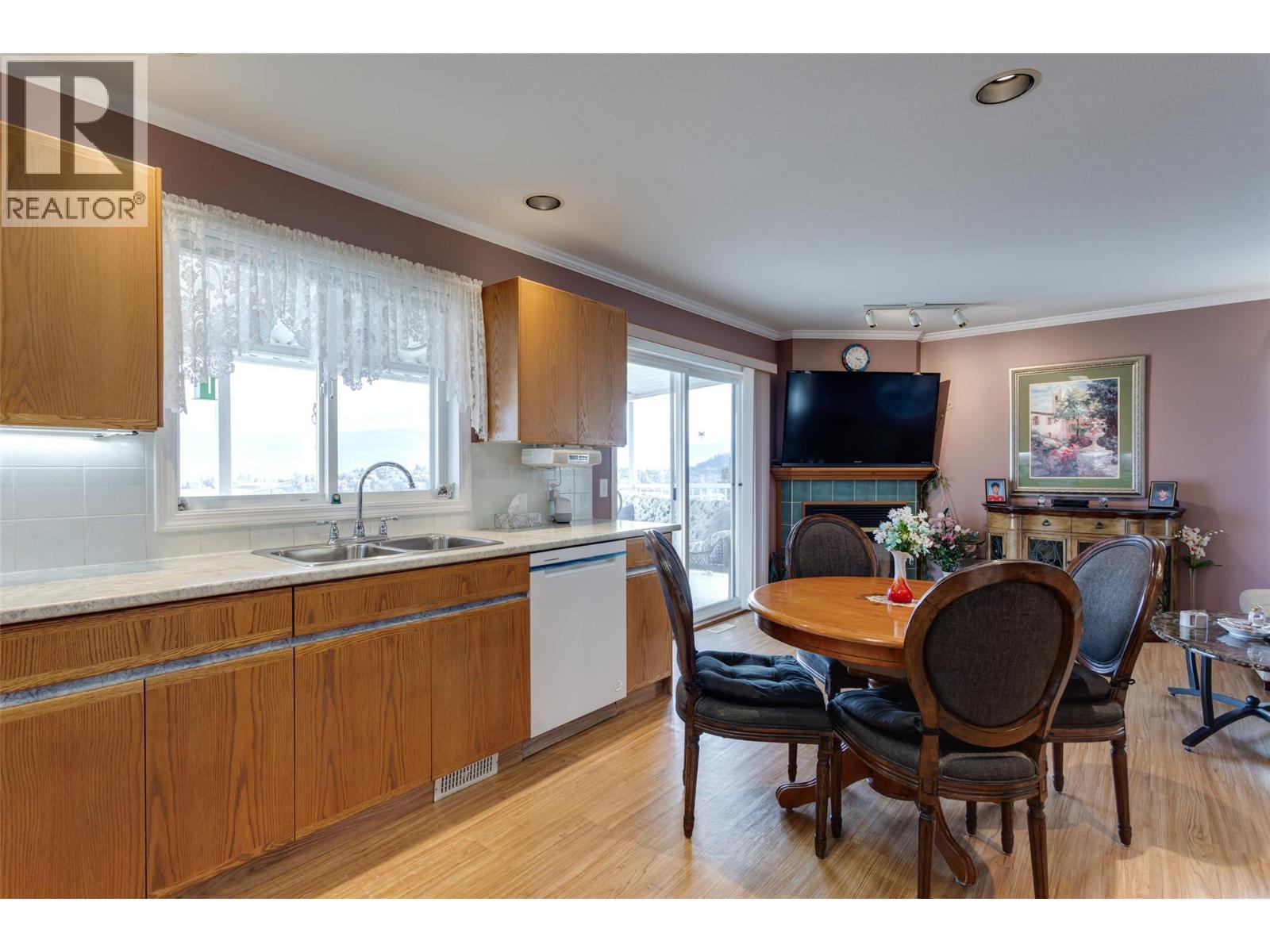 2170 Sunview Drive