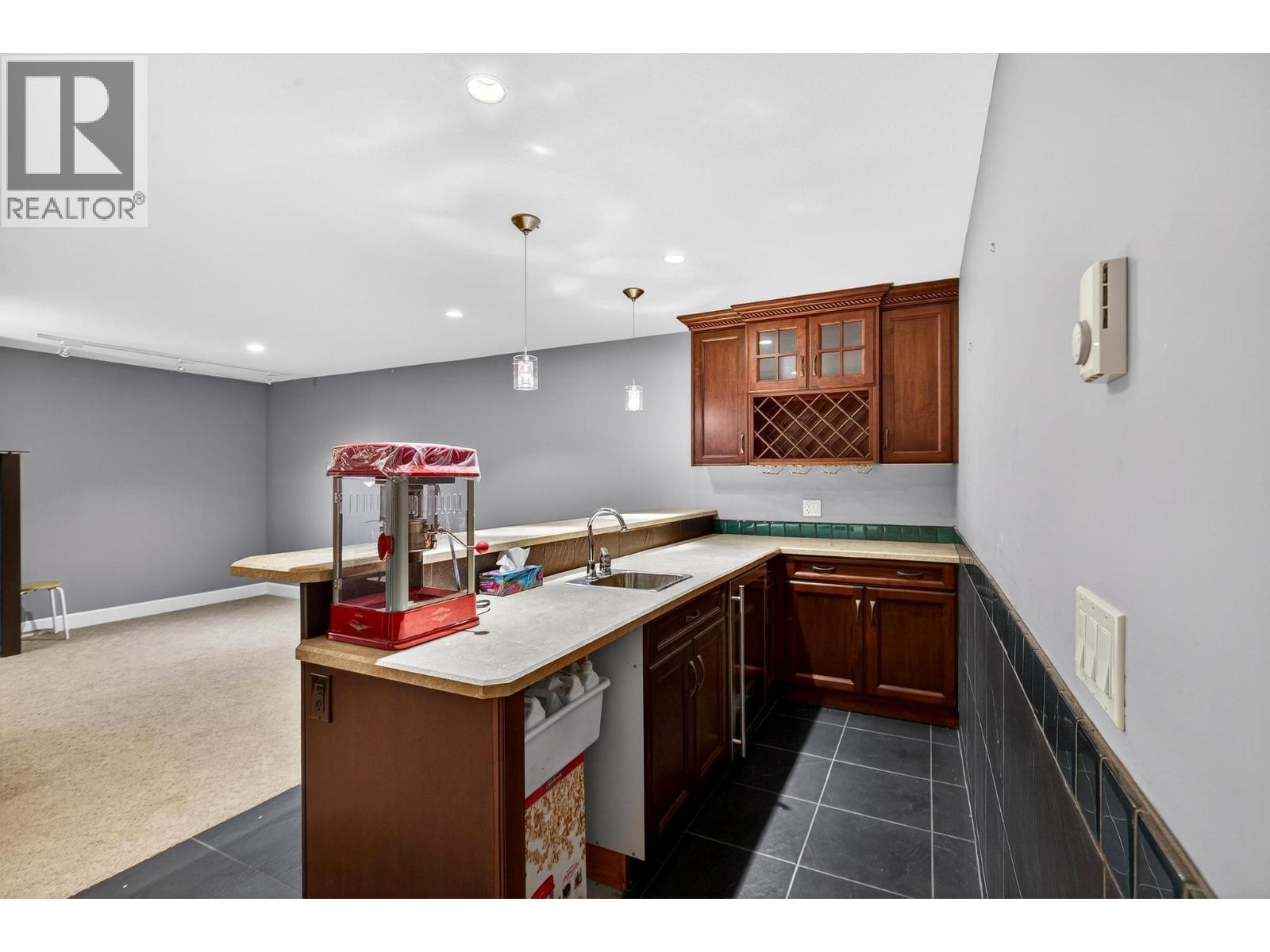 748 Traditions Crescent