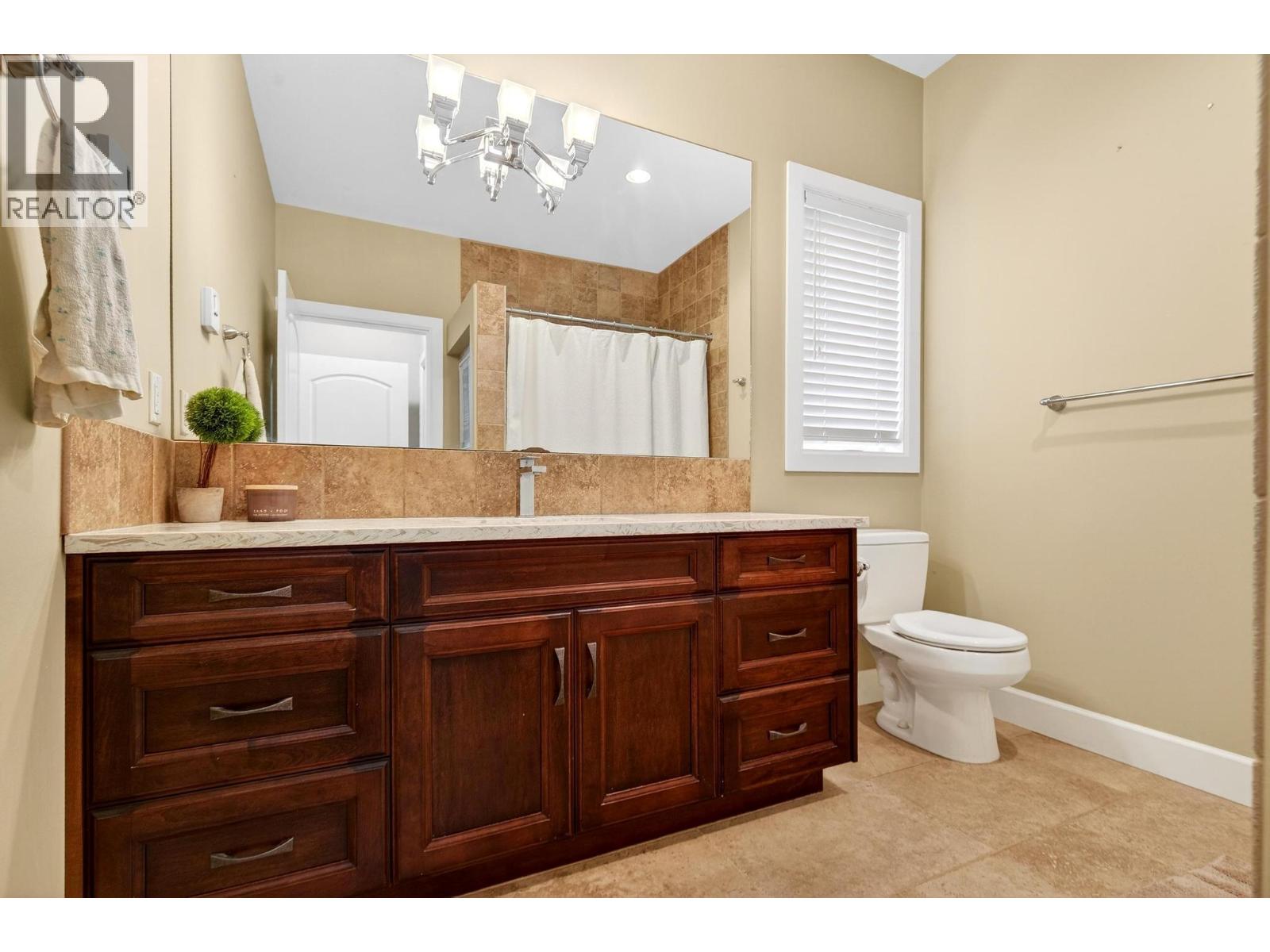748 Traditions Crescent