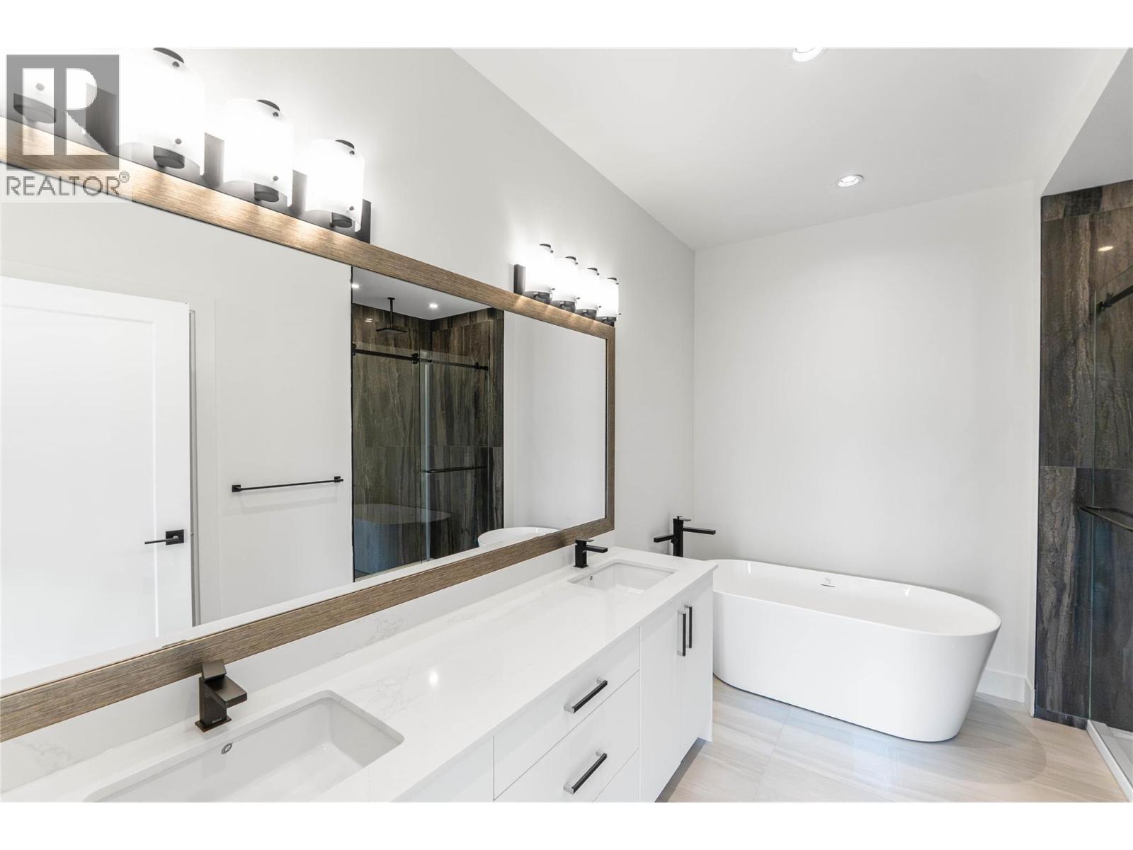 840 Grenfell Ave Avenue Unit# 2