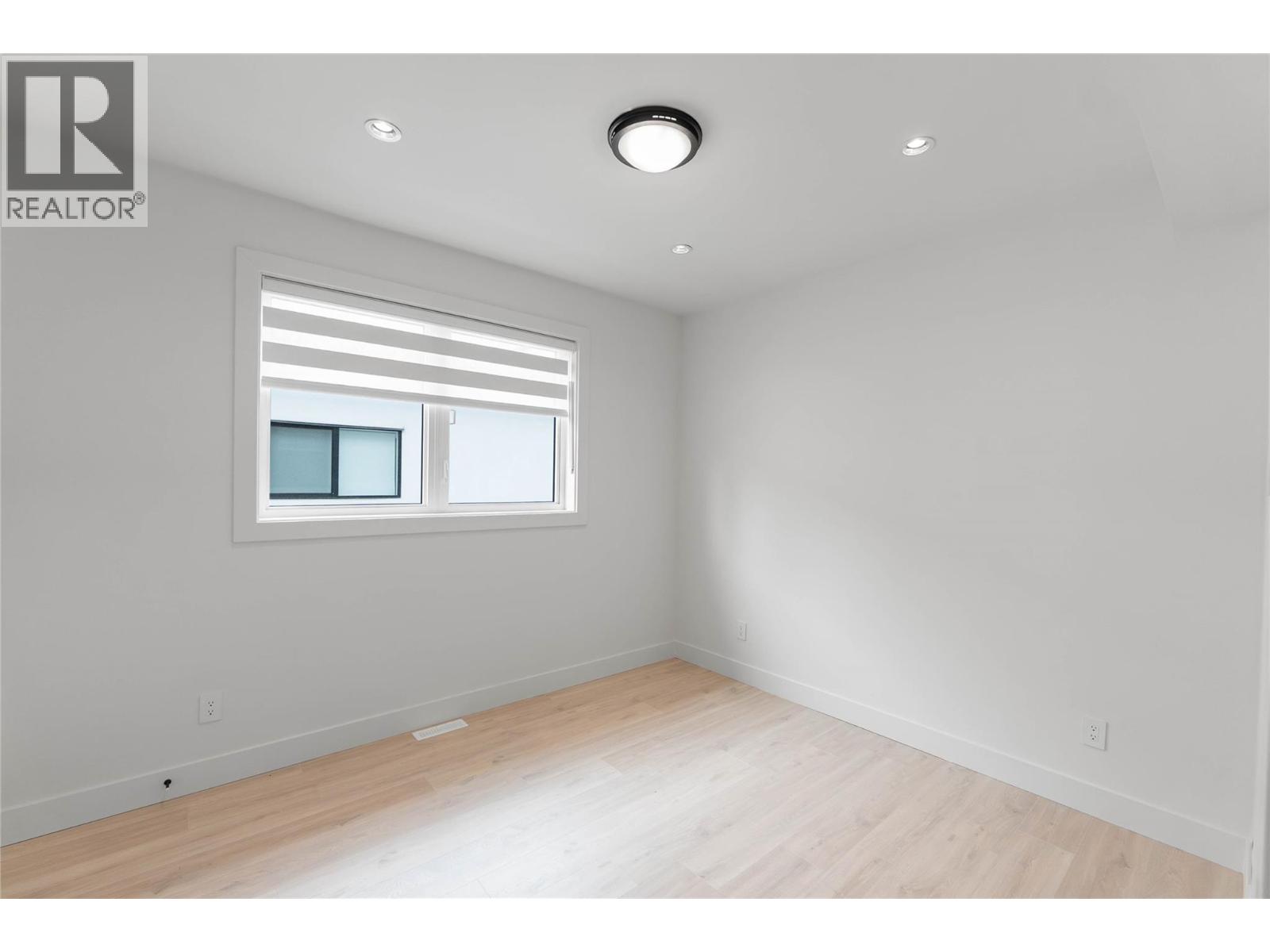 840 Grenfell Ave Avenue Unit# 2