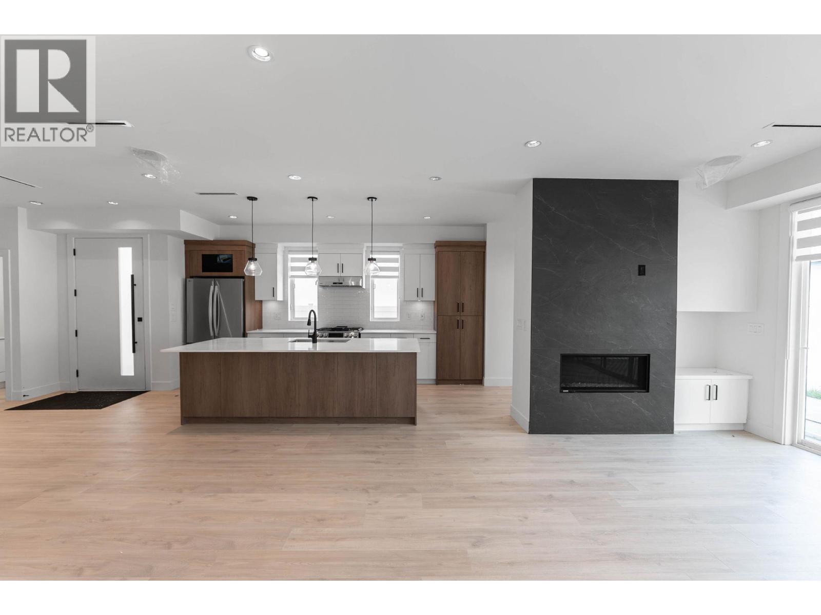 840 Grenfell Avenue Unit# 4 Lot# 4