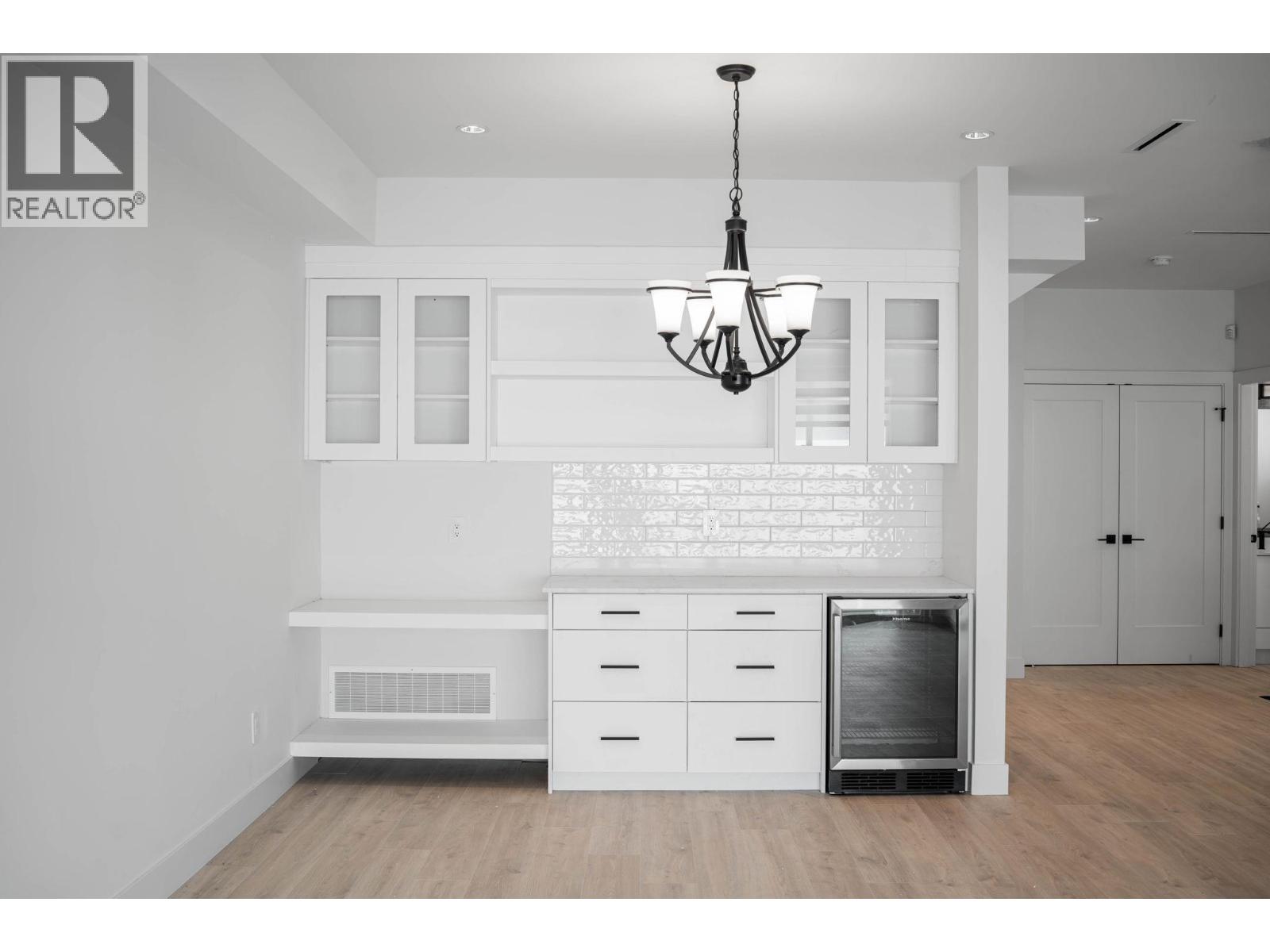 840 Grenfell Avenue Unit# 4 Lot# 4