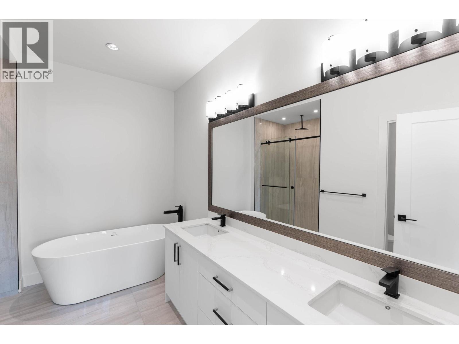 840 Grenfell Avenue Unit# 4 Lot# 4