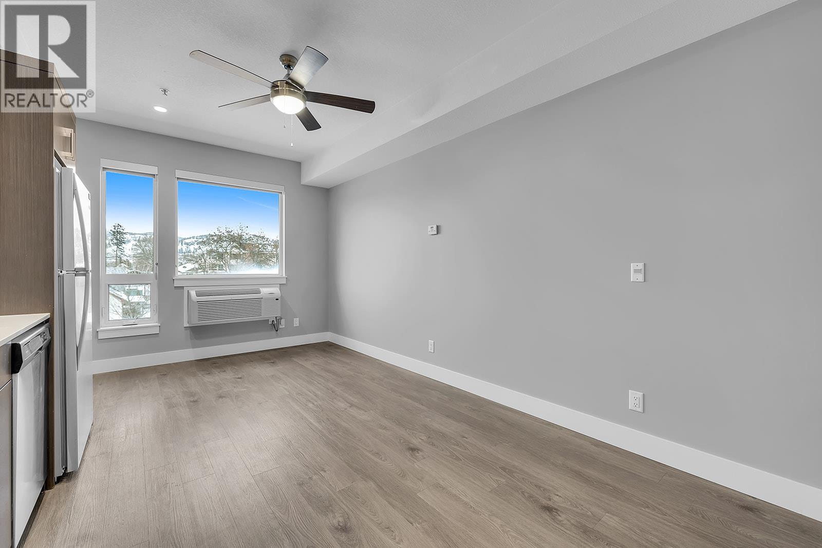 925 Leon Avenue Unit# 302
