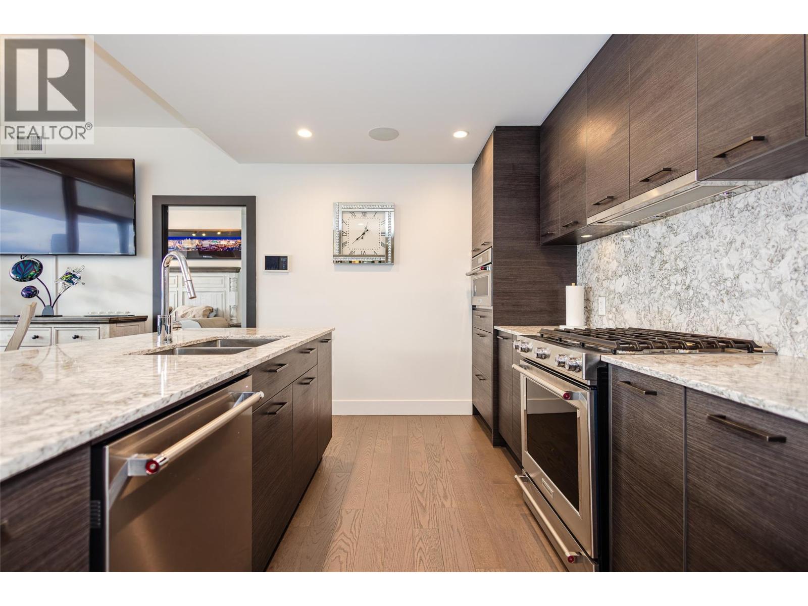 1191 SUNSET Drive Unit# 1404