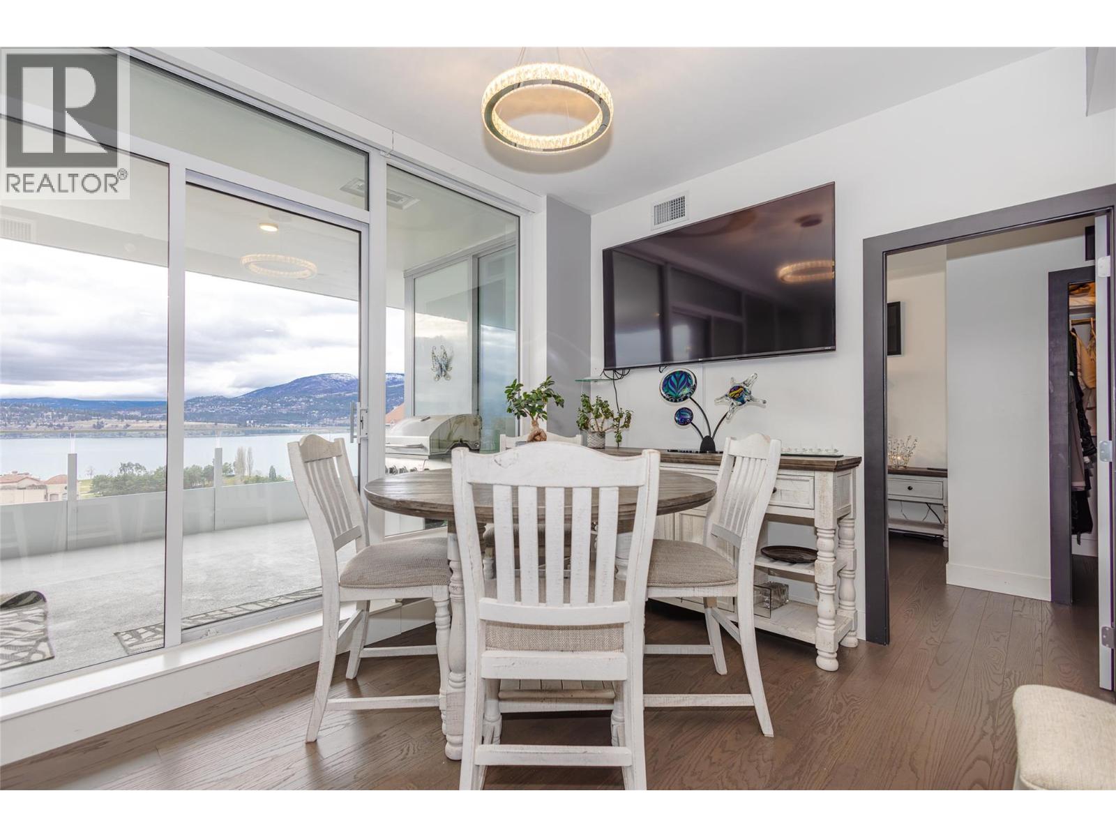 1191 SUNSET Drive Unit# 1404