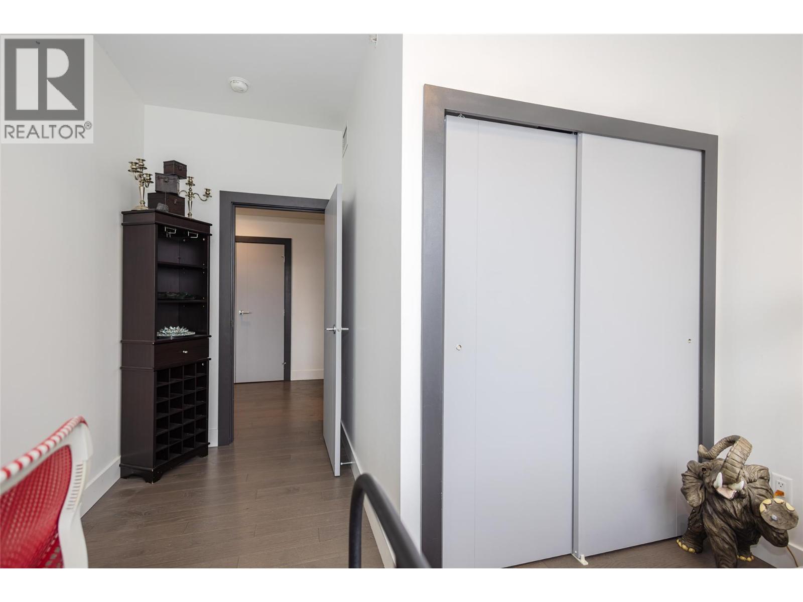 1191 SUNSET Drive Unit# 1404