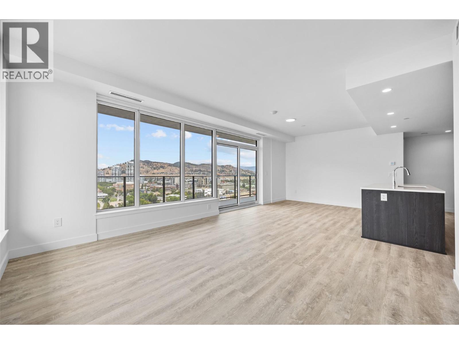 238 Leon Avenue Unit# 1808