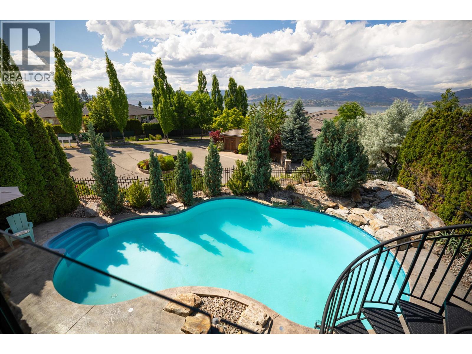 710 ARBOR VIEW Drive