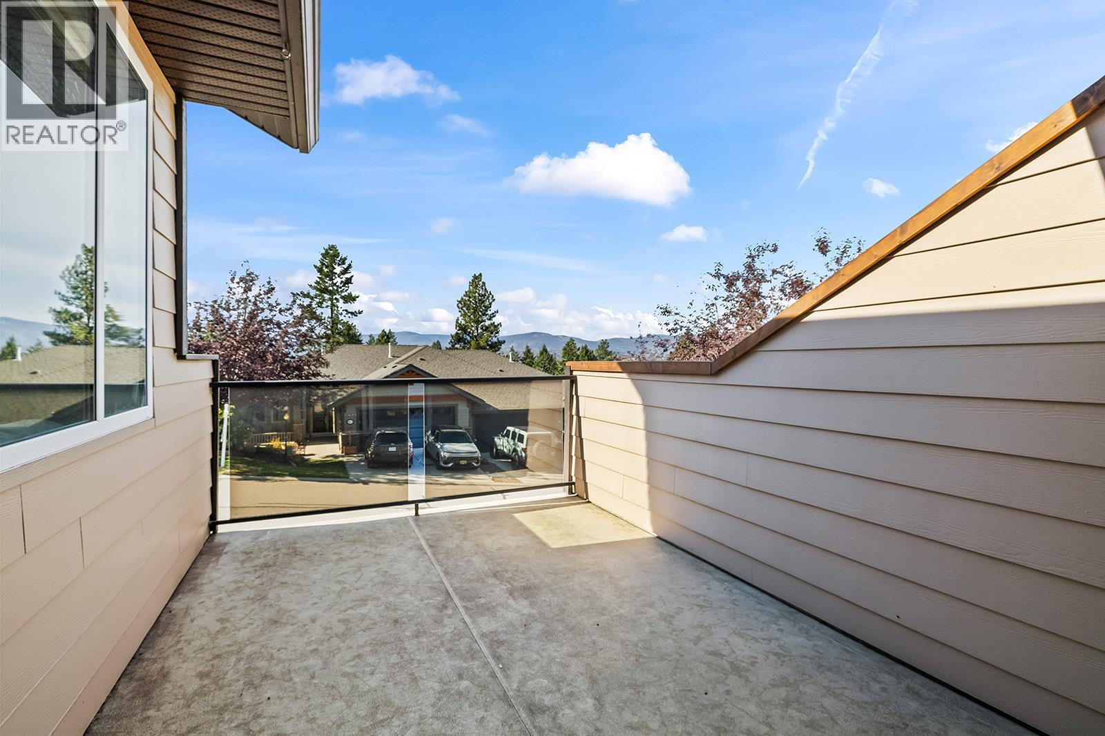 3431 Camelback Drive