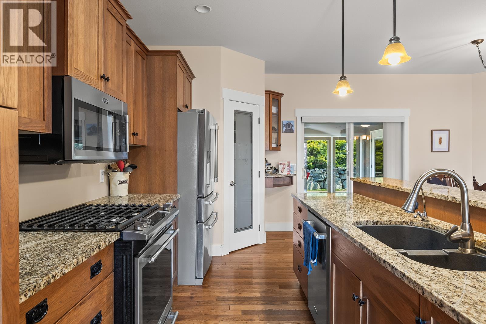 3431 Camelback Drive