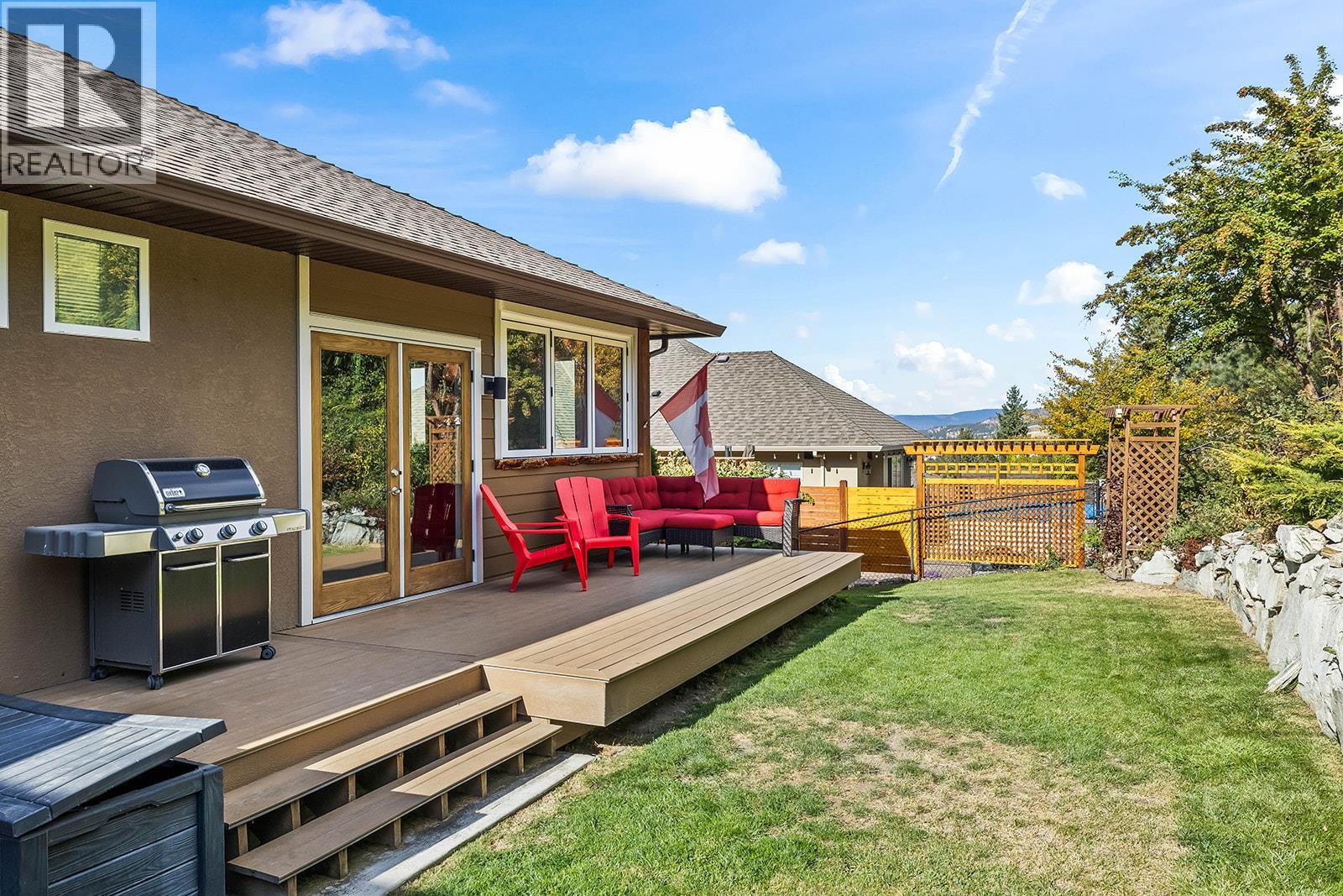 3431 Camelback Drive