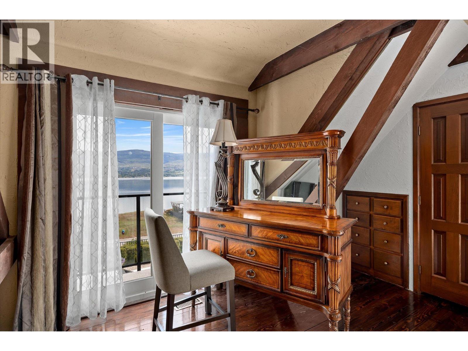 3105 Thacker Drive Unit# 7