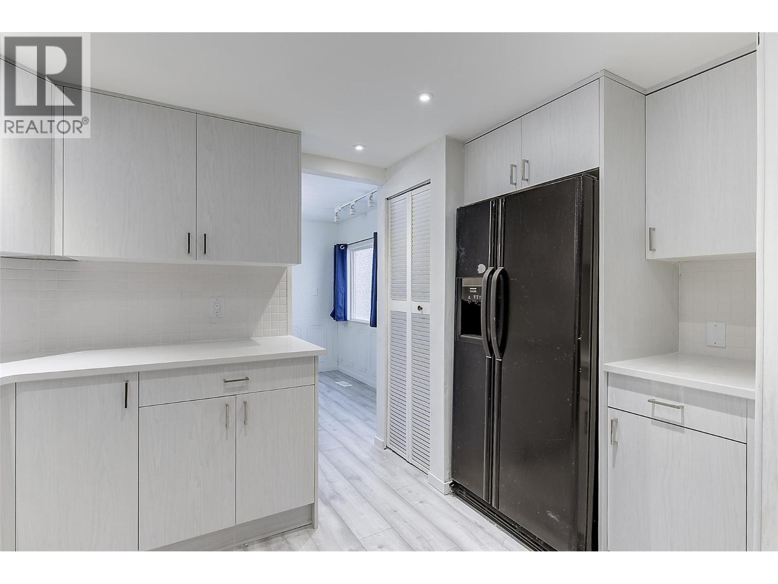 1880 Old Boucherie Road Unit# 148