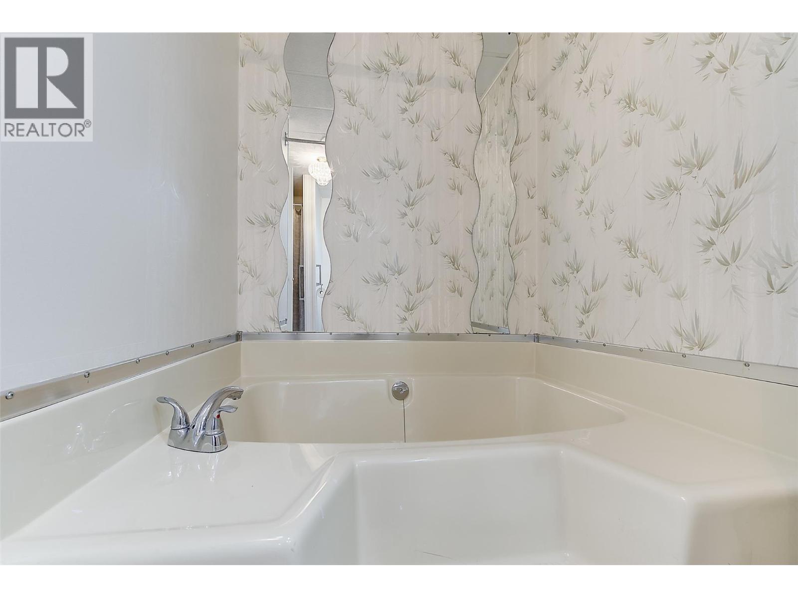 1880 Old Boucherie Road Unit# 148