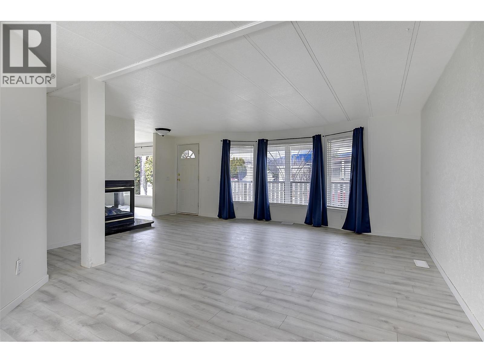 1880 Old Boucherie Road Unit# 148