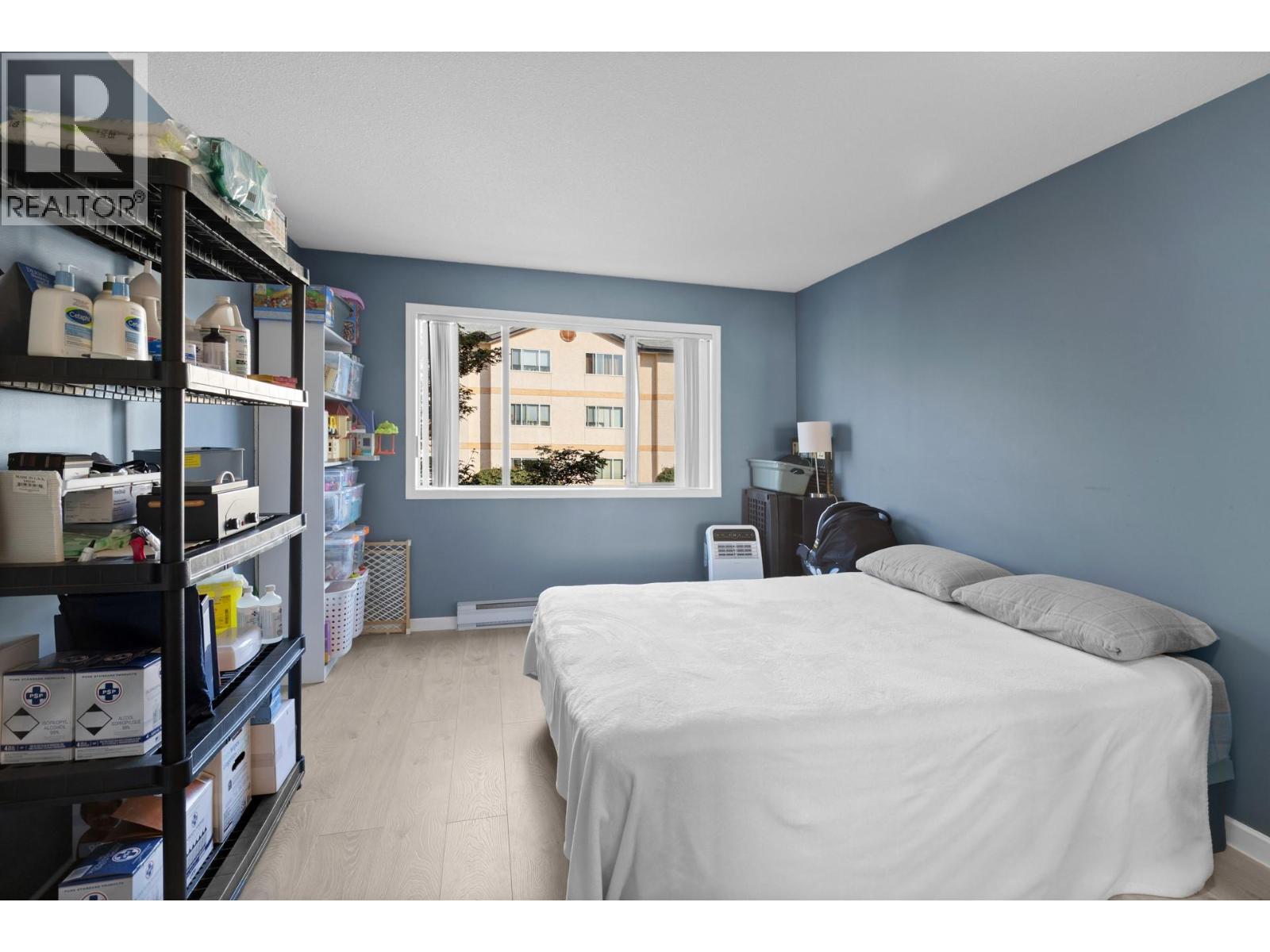 727 Houghton Road Unit# 212