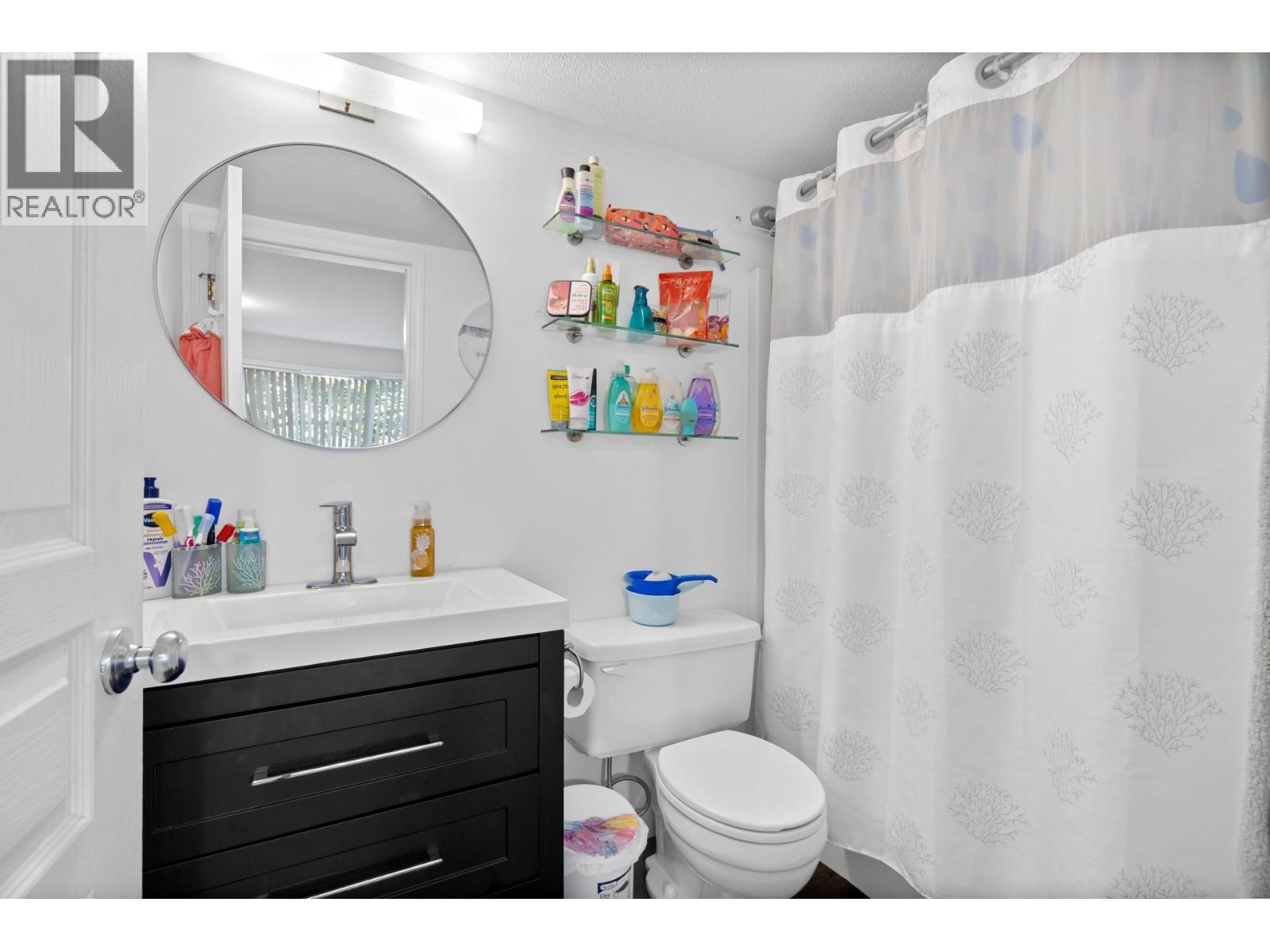 727 Houghton Road Unit# 212