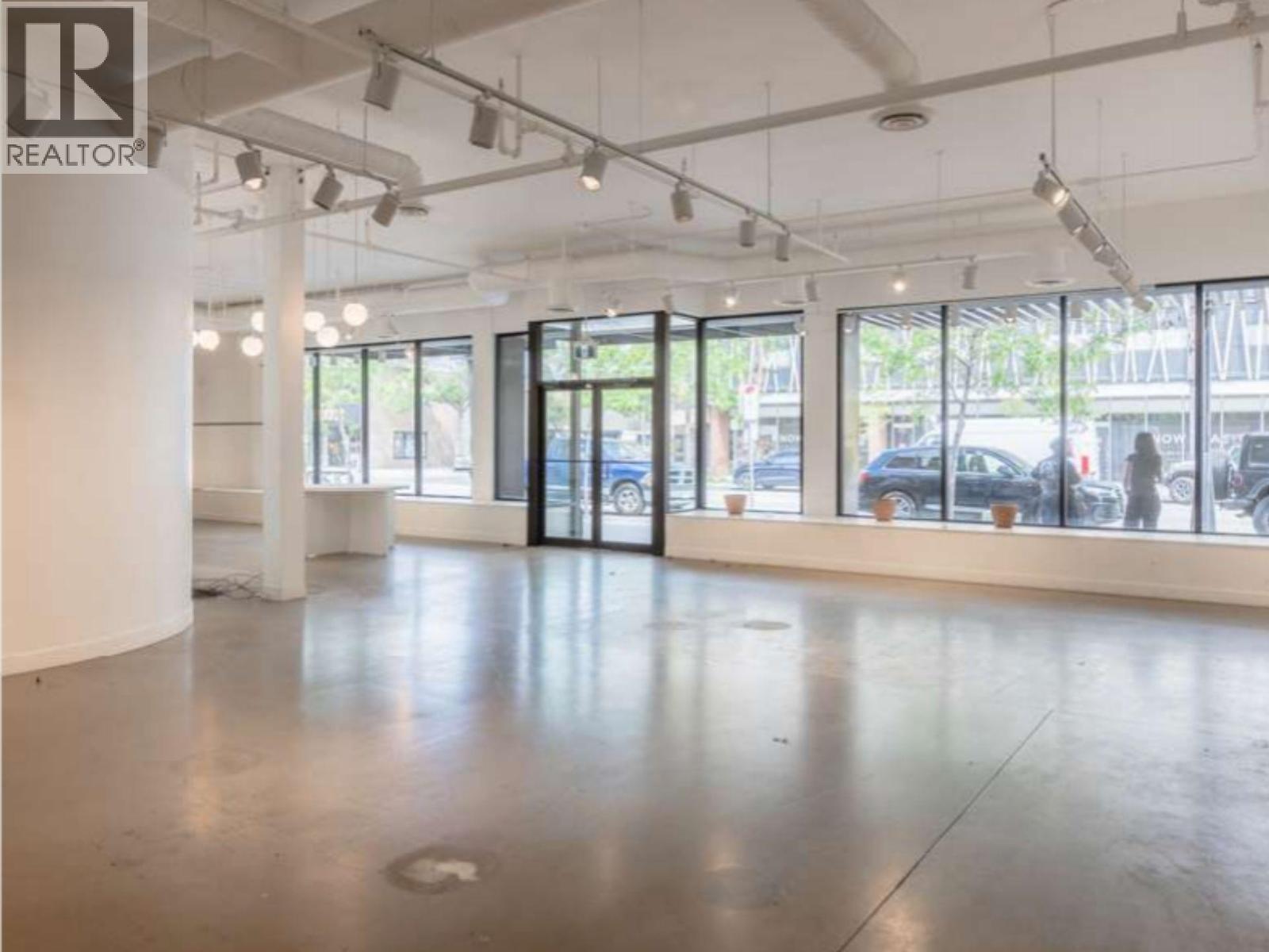 565 Bernard Avenue Unit# 11