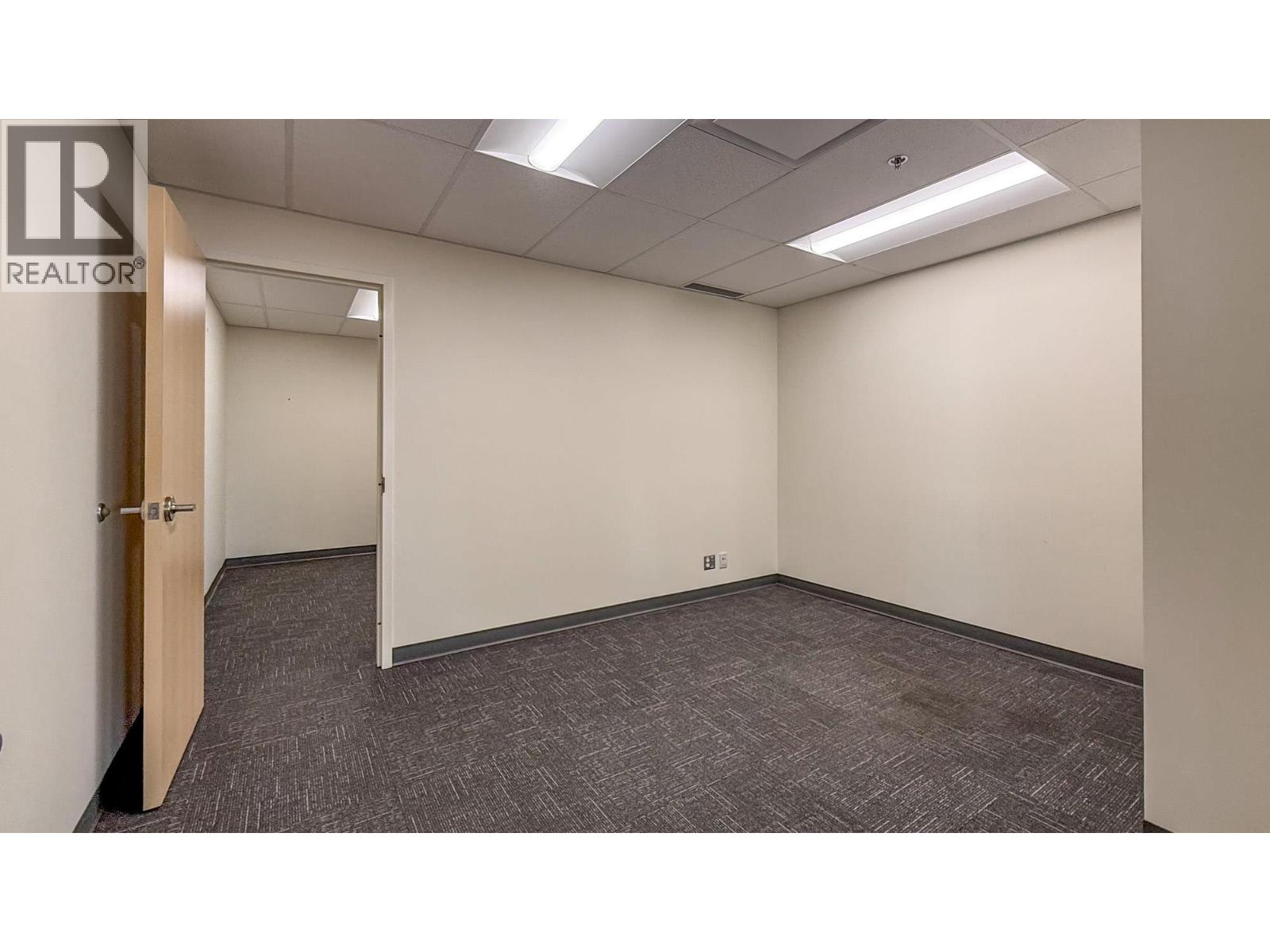 1090 Manhattan Drive Unit# 100