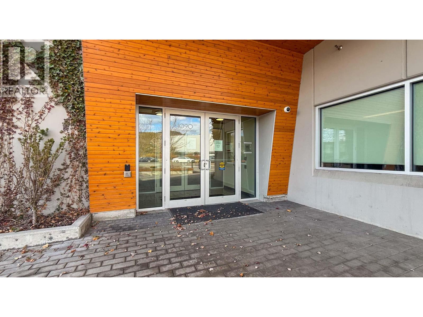 1090 Manhattan Drive Unit# 100