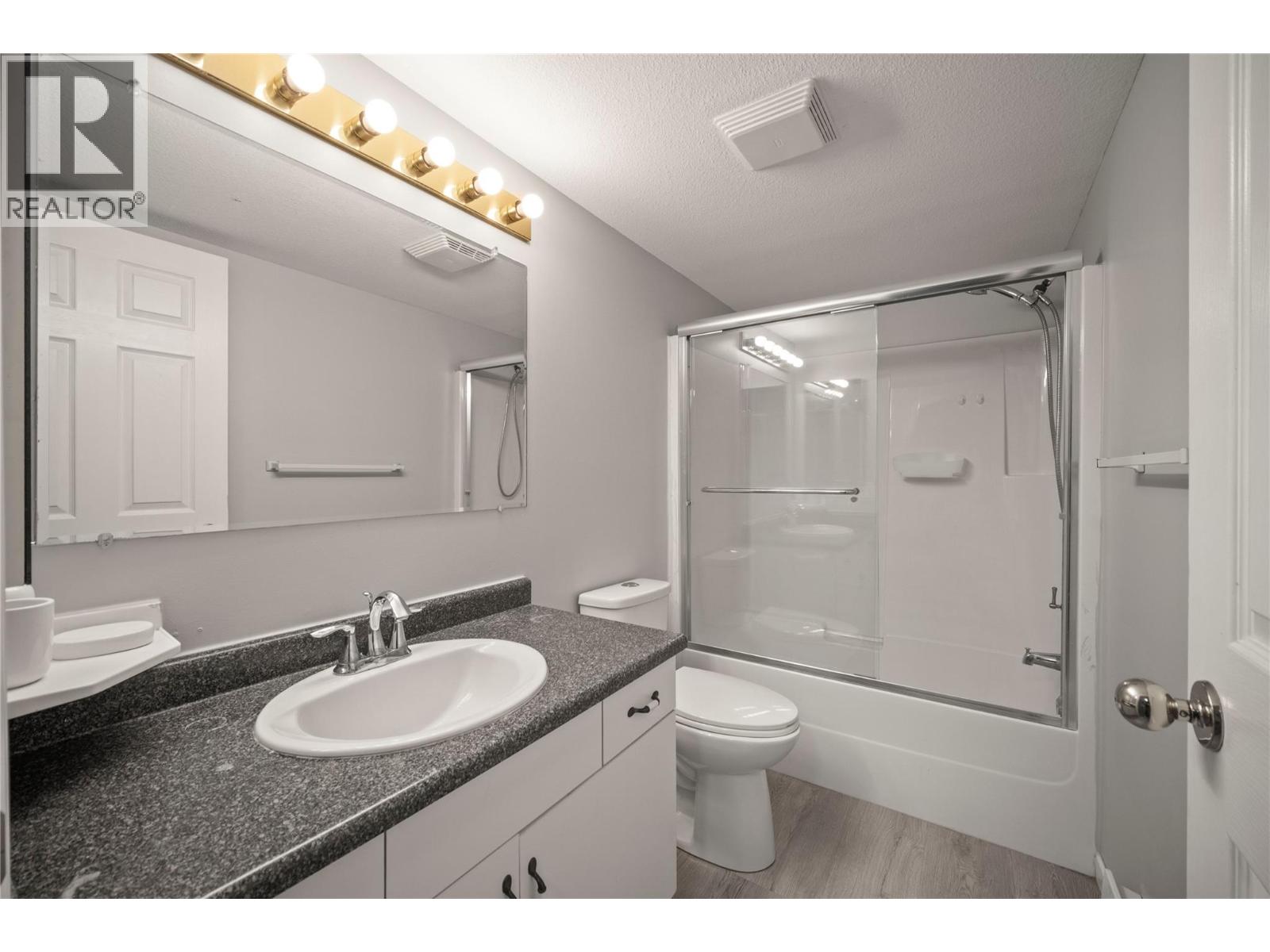 727 Houghton Road Unit# 104