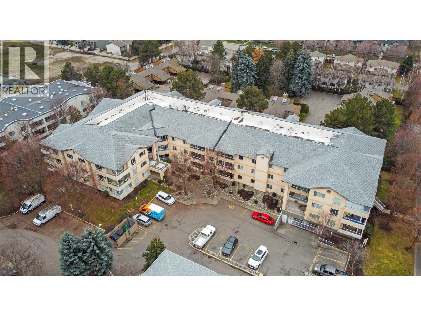 727 Houghton Road Unit# 104