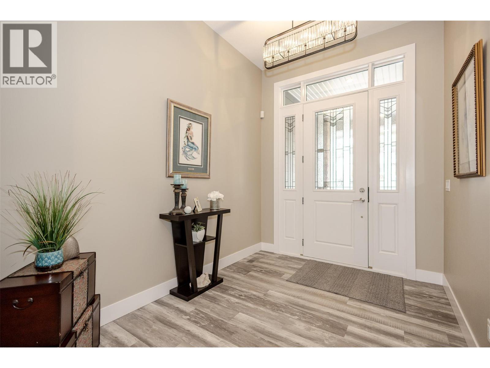 1077 Loseth Drive