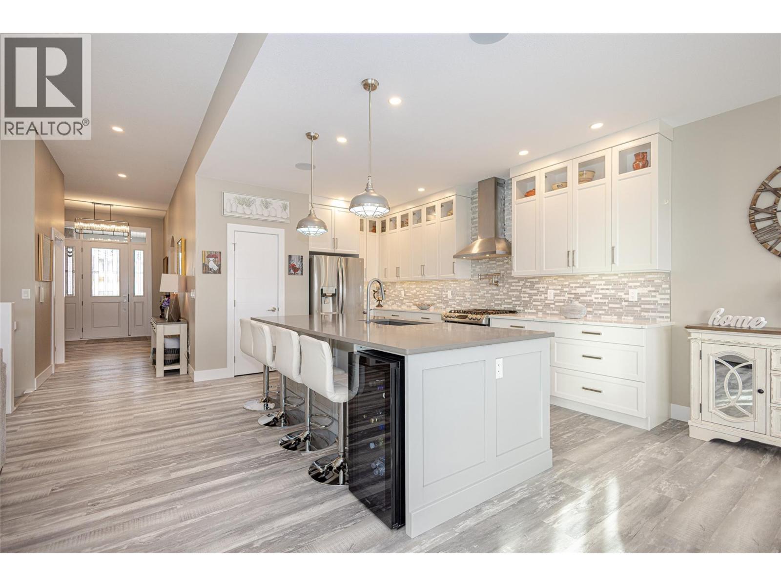 1077 Loseth Drive