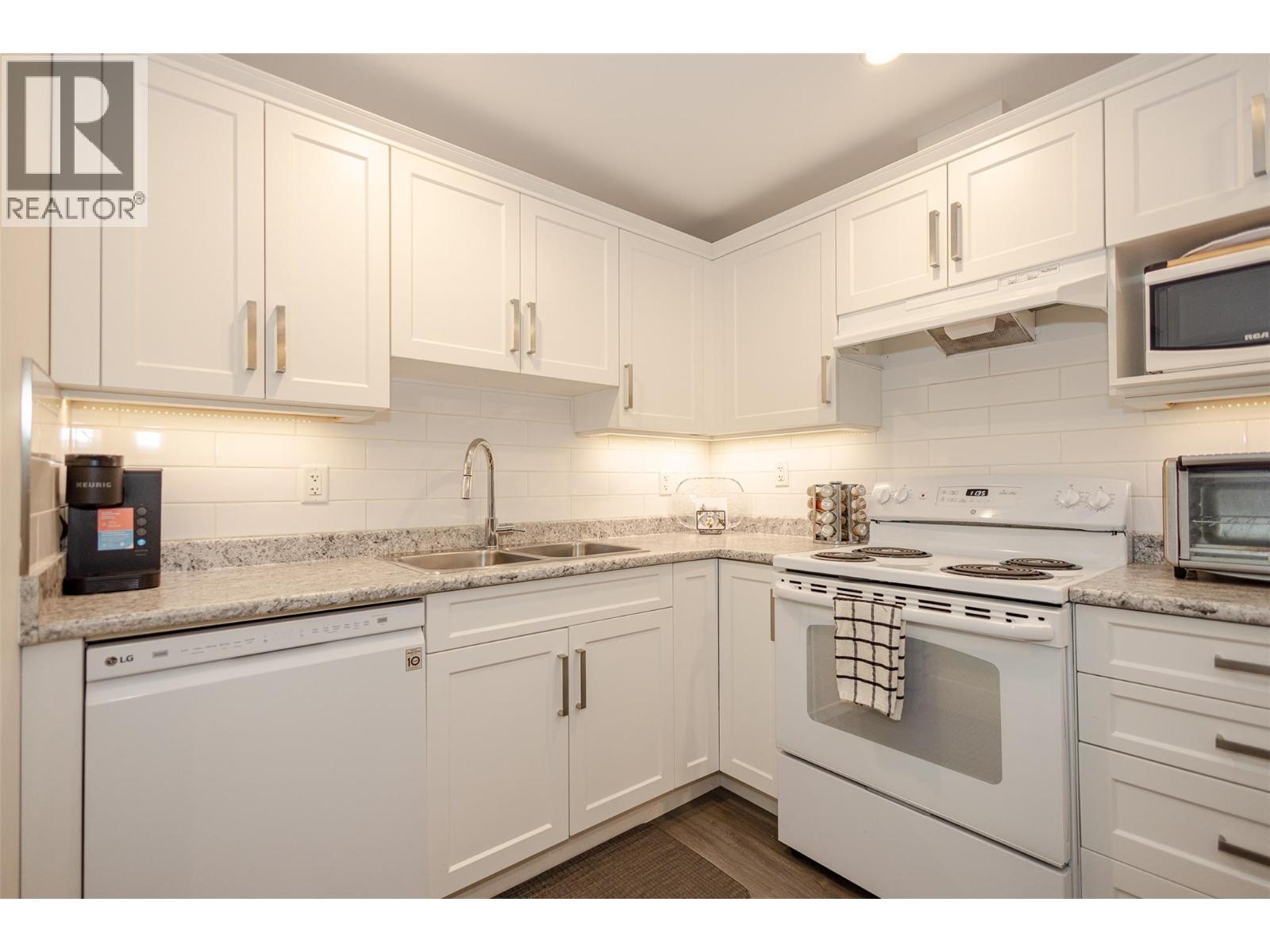 1077 Loseth Drive