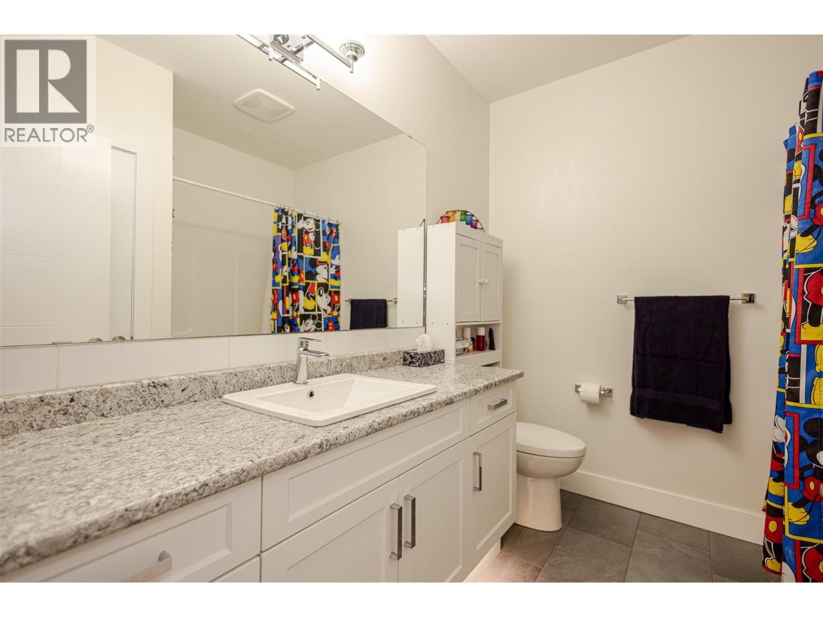 1077 Loseth Drive