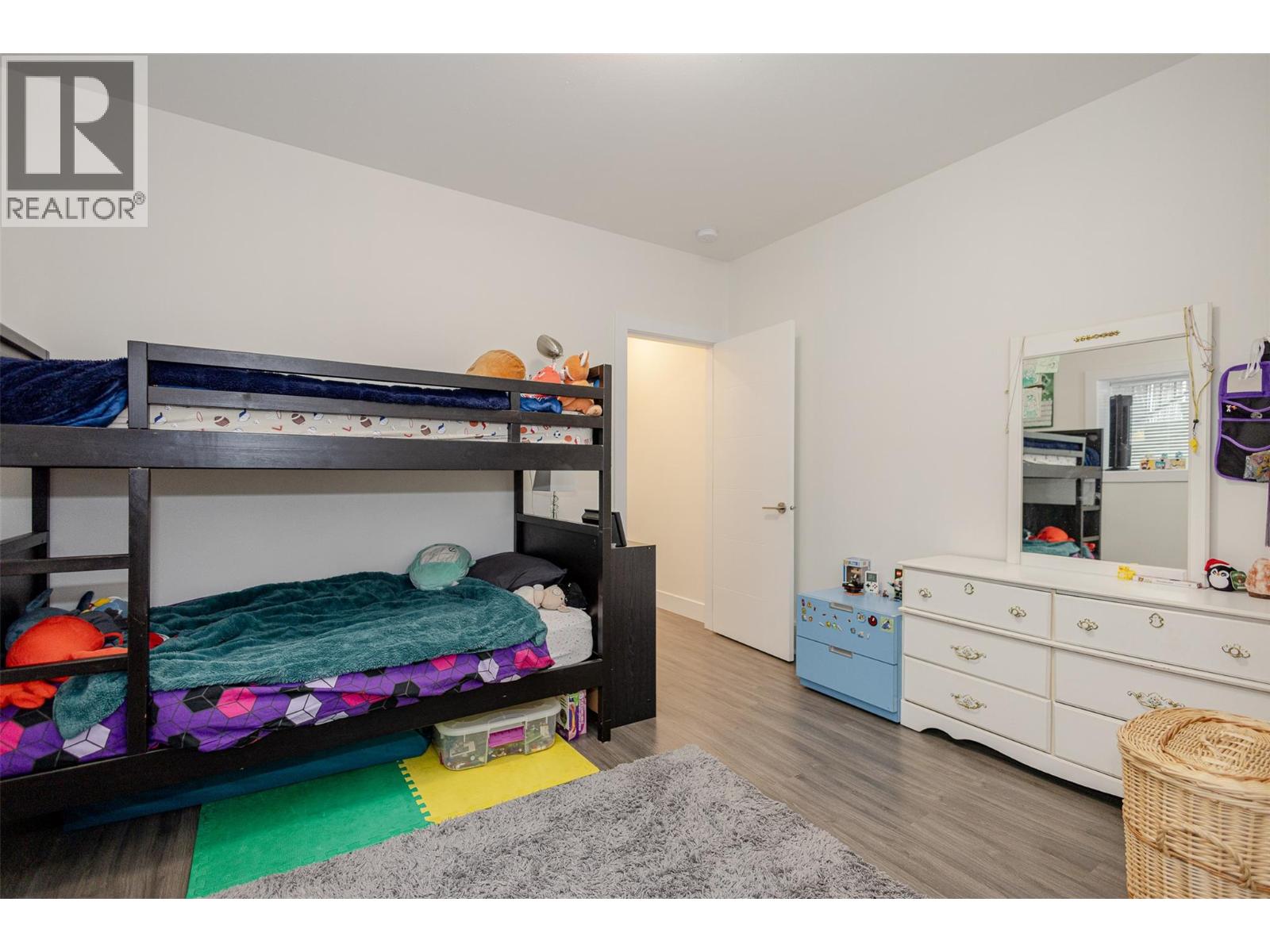 1077 Loseth Drive