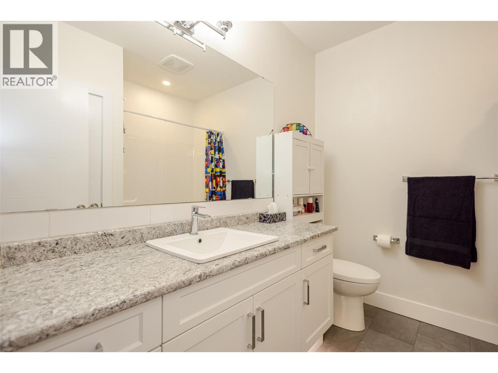 1077 Loseth Drive