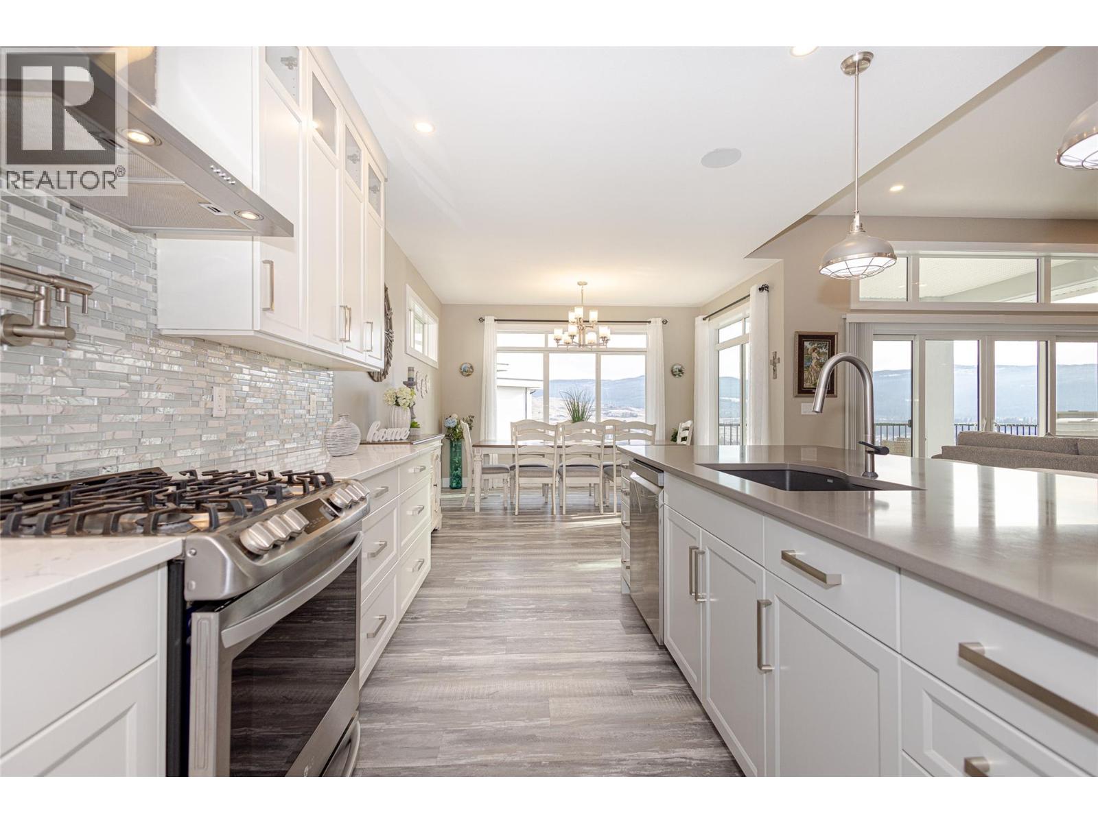 1077 Loseth Drive