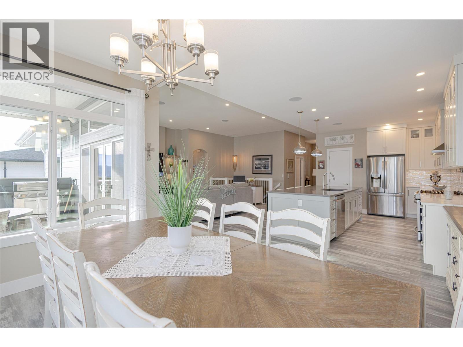 1077 Loseth Drive
