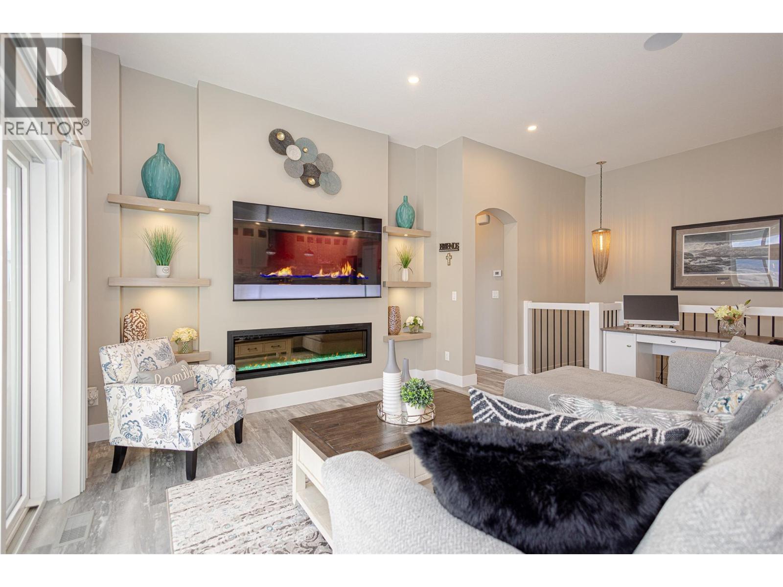 1077 Loseth Drive