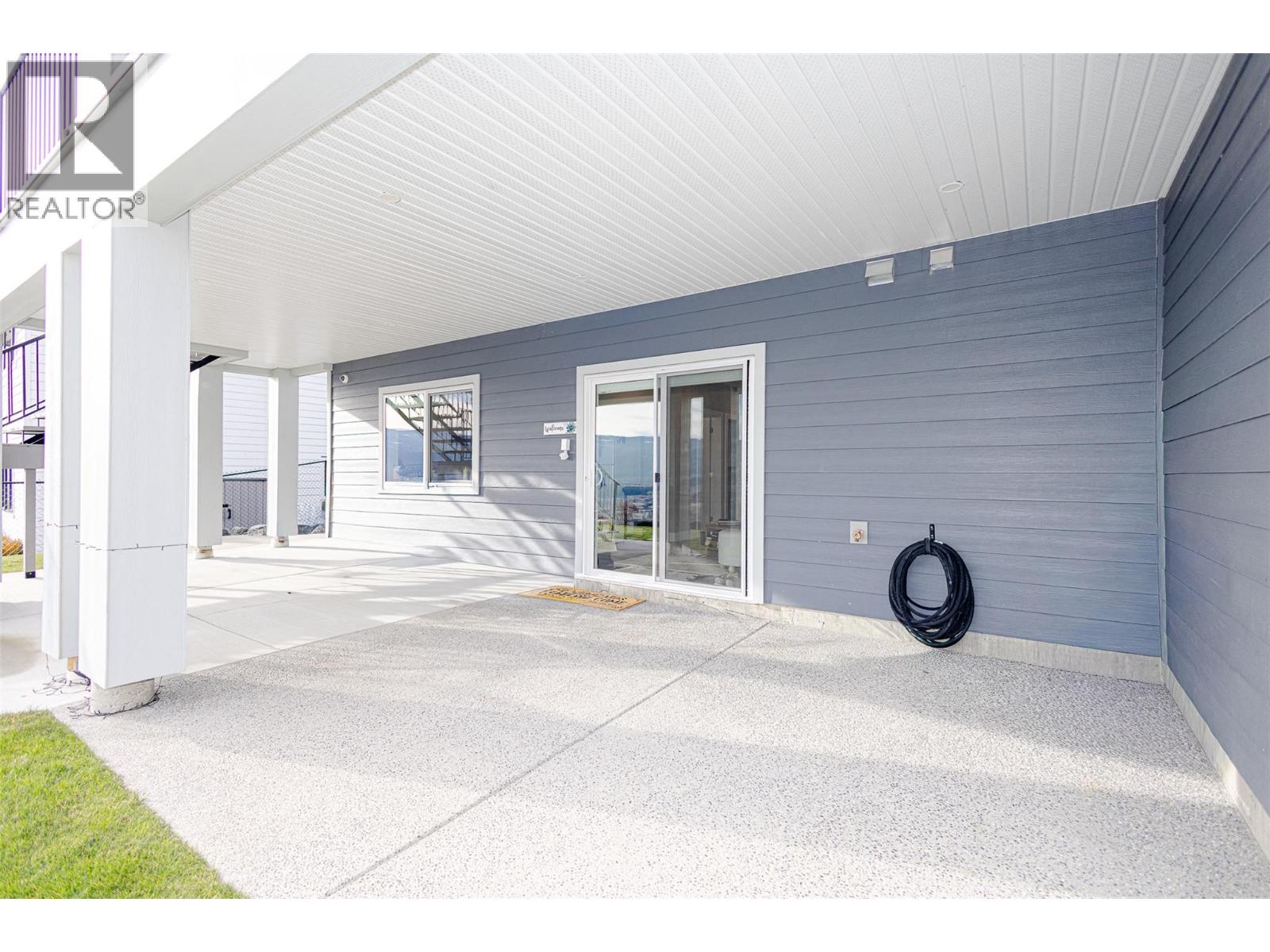 1077 Loseth Drive