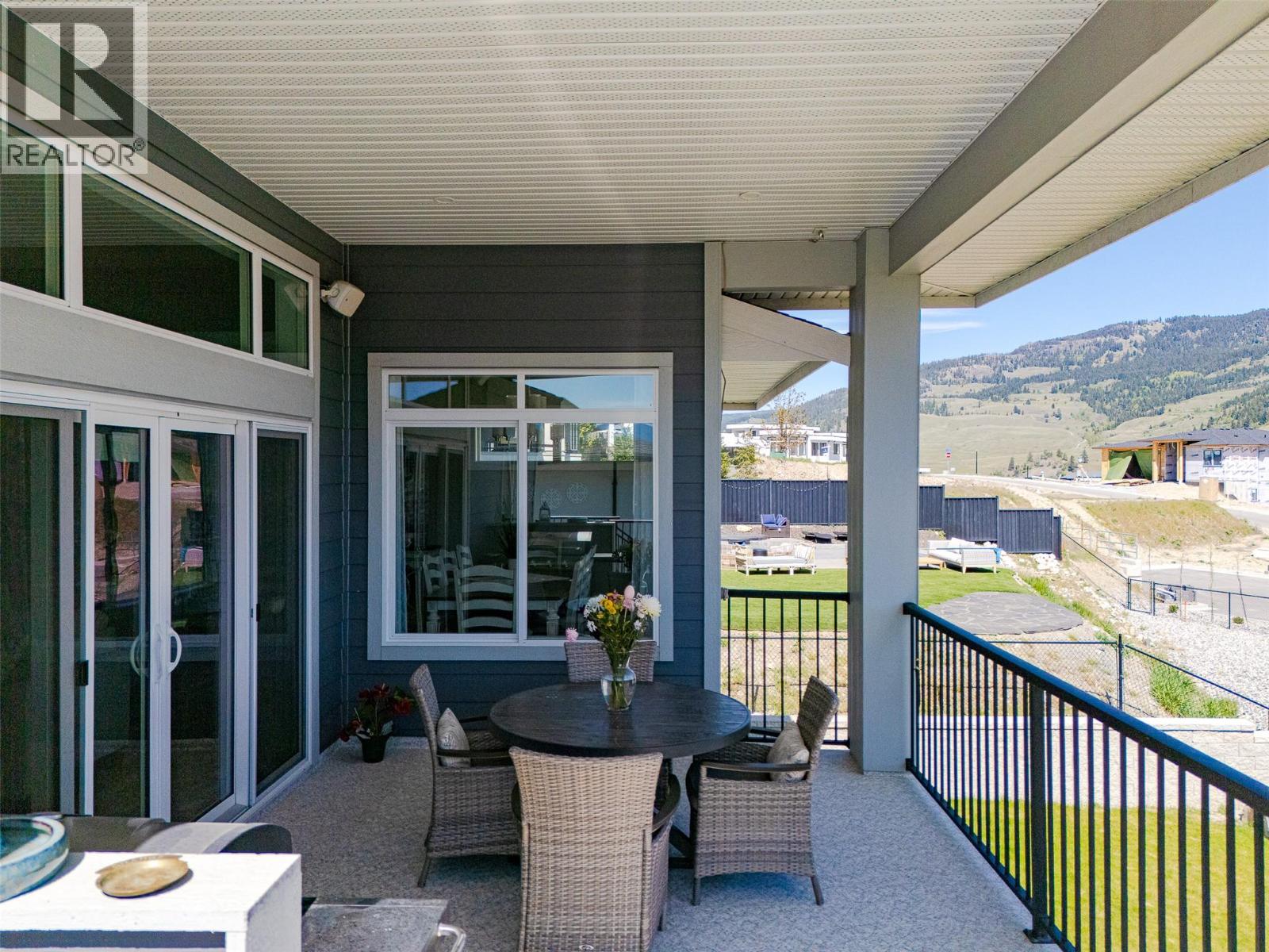 1077 Loseth Drive