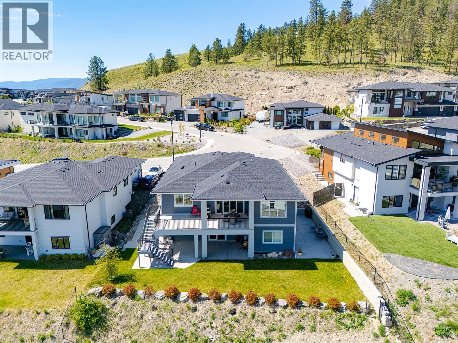 1077 Loseth Drive