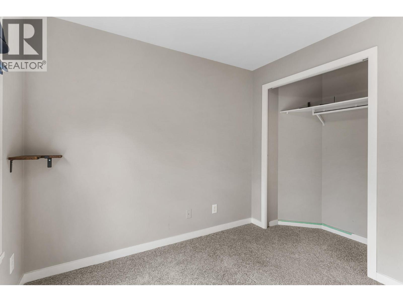 515 Houghton Road Unit# 311