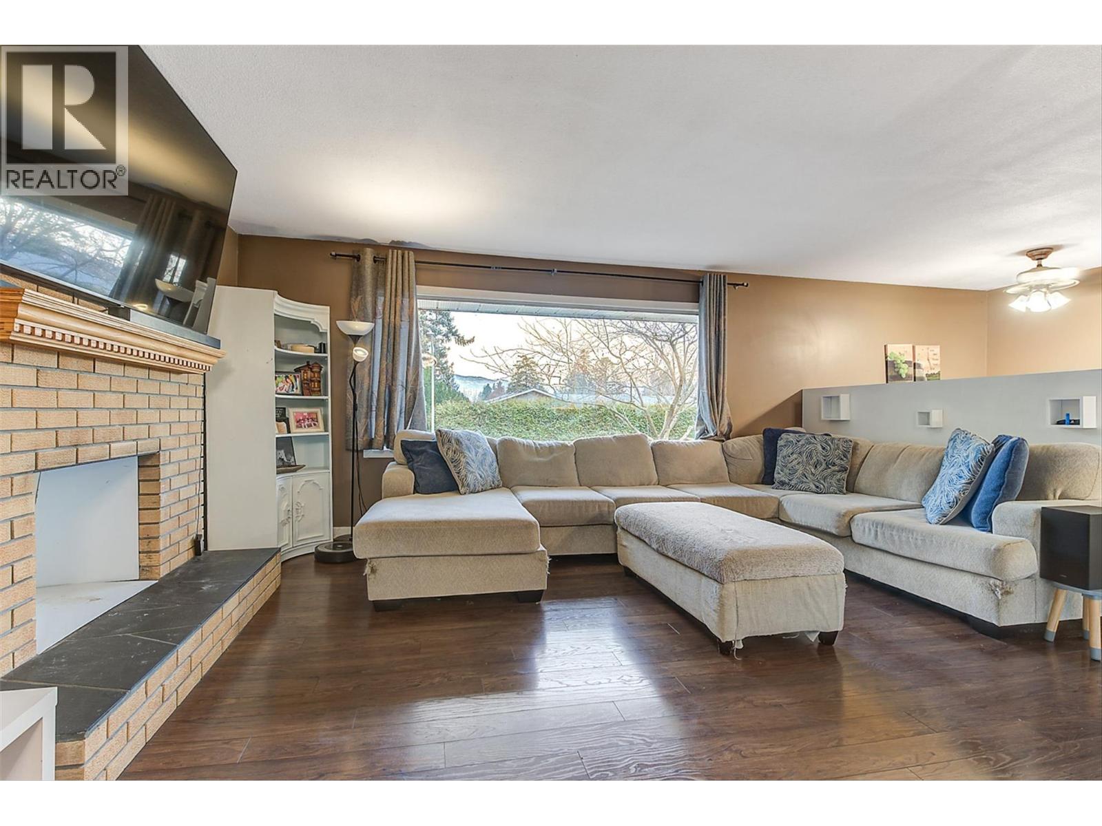 964 Tronson Drive