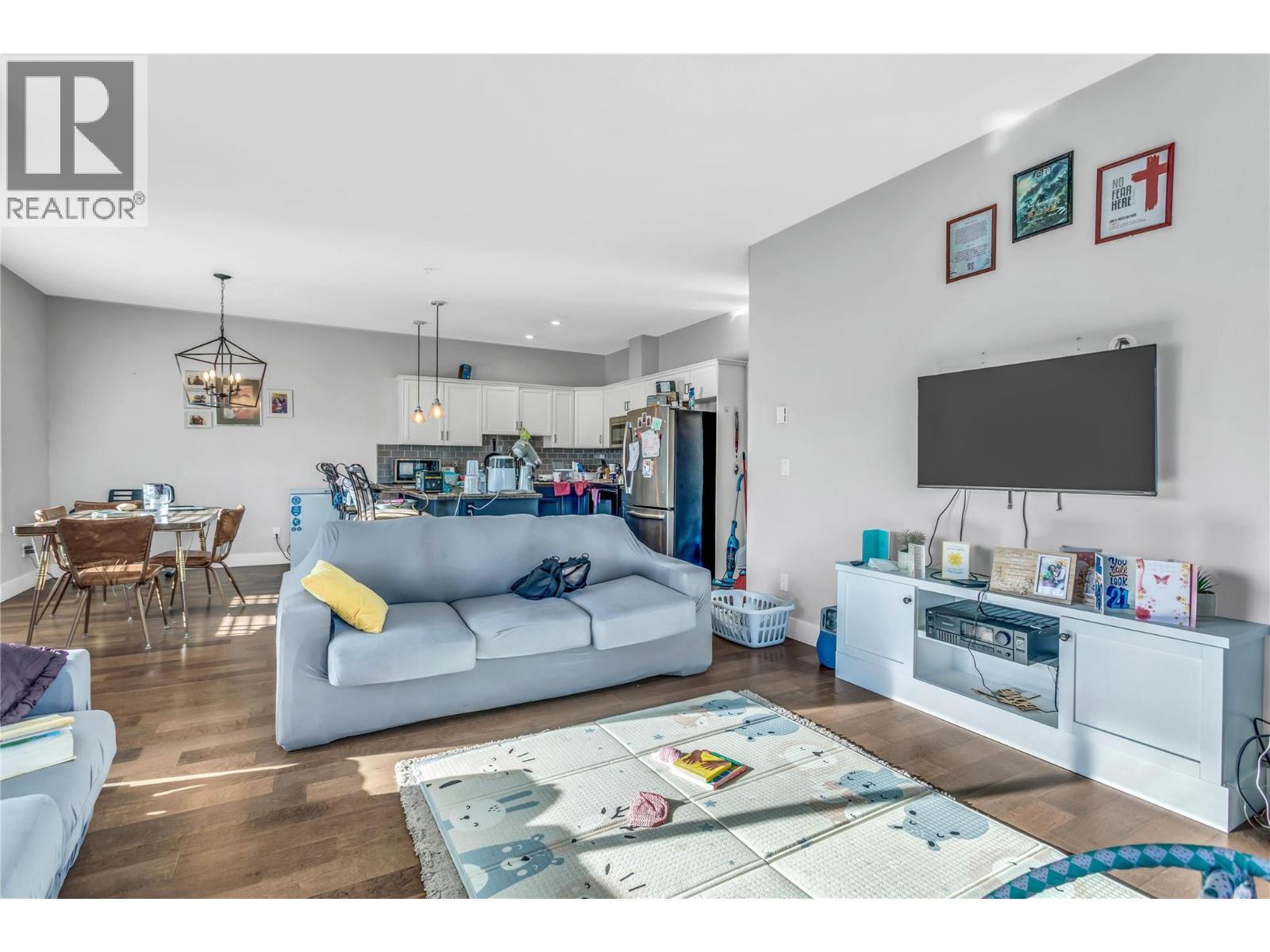250 Hollywood Road S Unit# 302