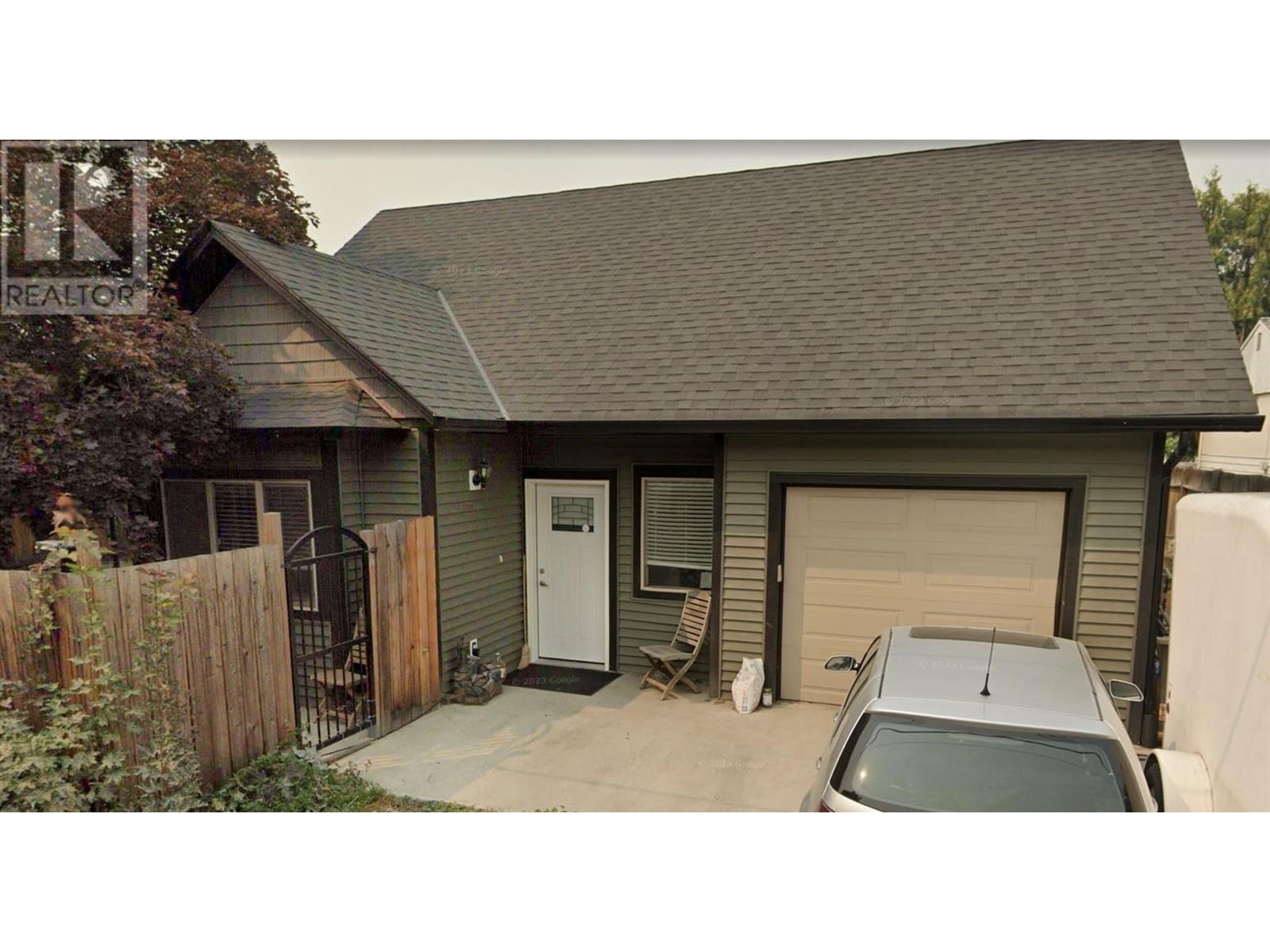 2261 Burnett Street