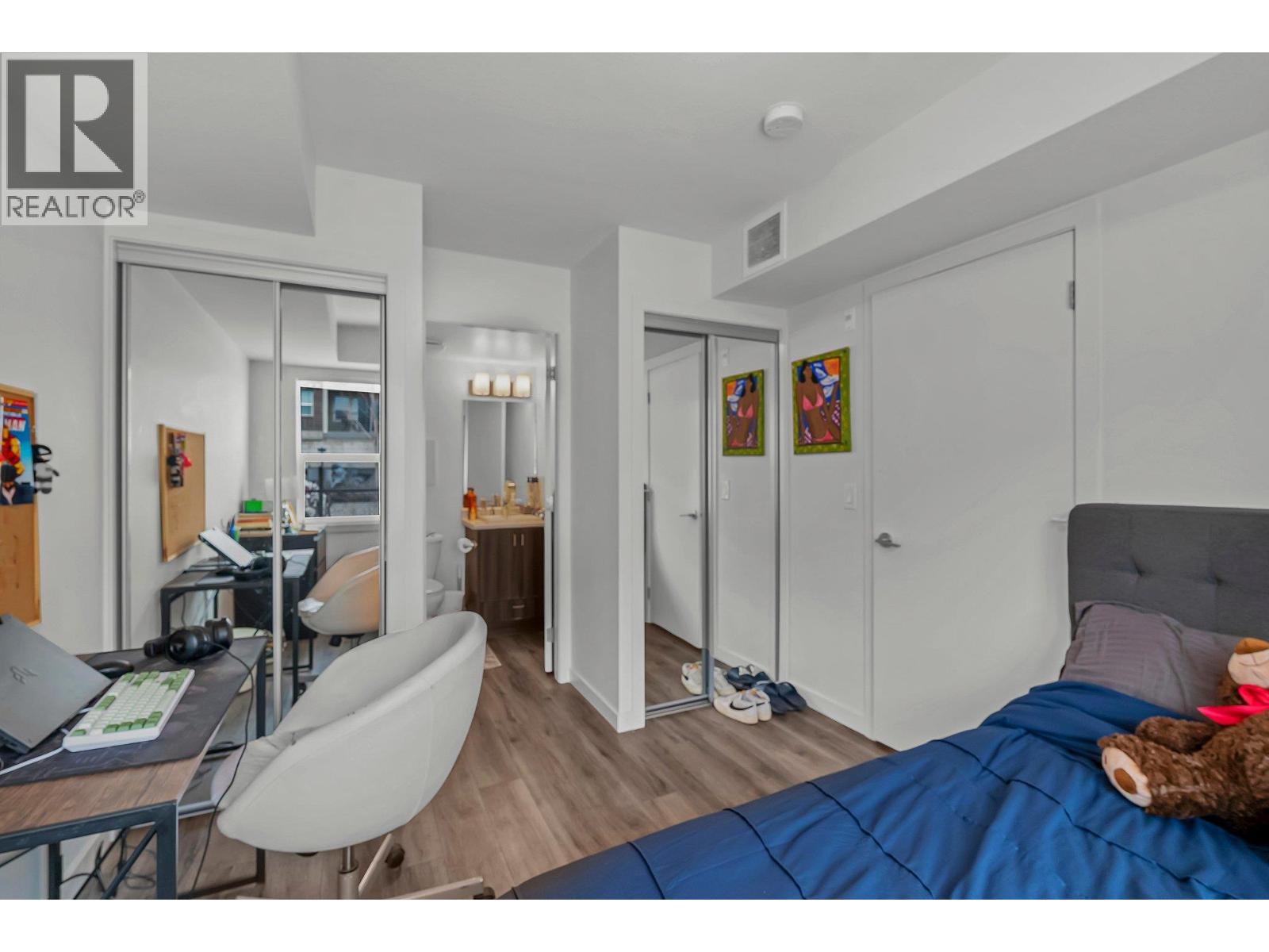655 Academy Way Unit# 211