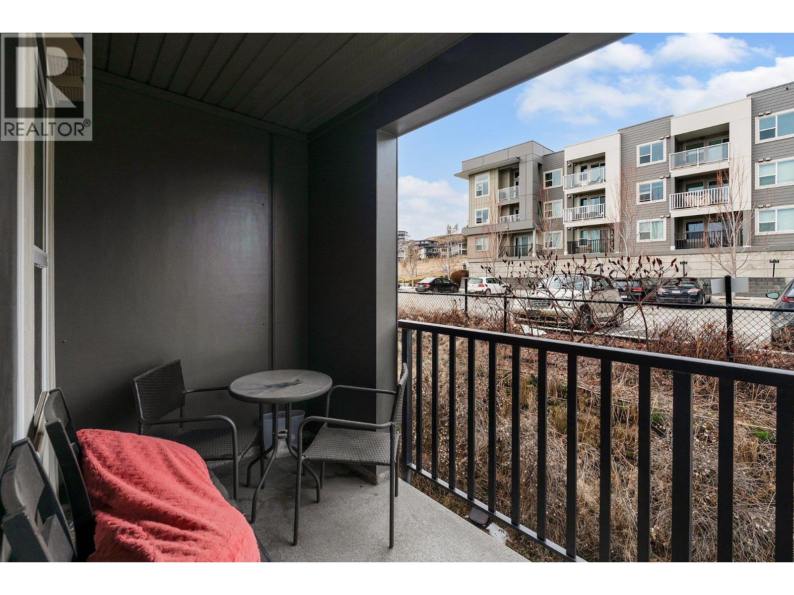 655 Academy Way Unit# 211